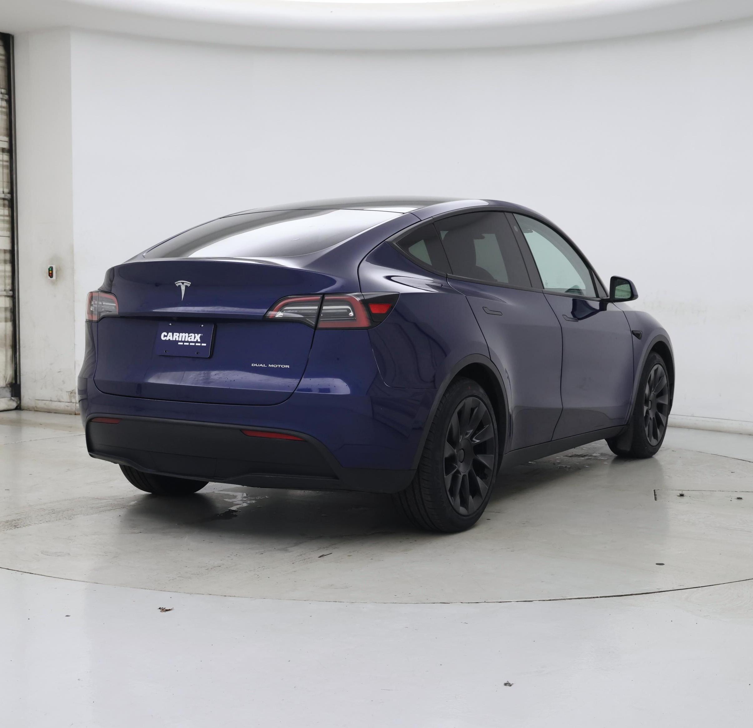Thumbnail: 2021 Tesla Model Y - 8