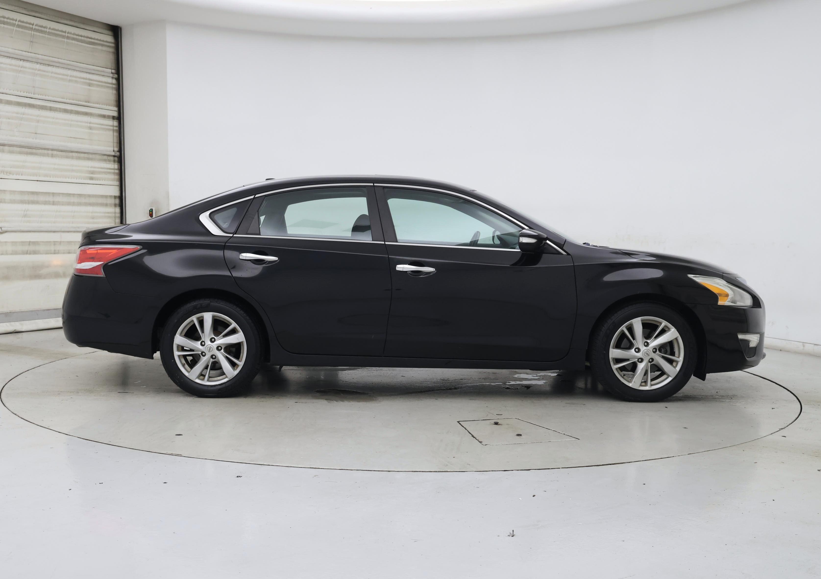 Thumbnail: 2014 Nissan Altima - 7