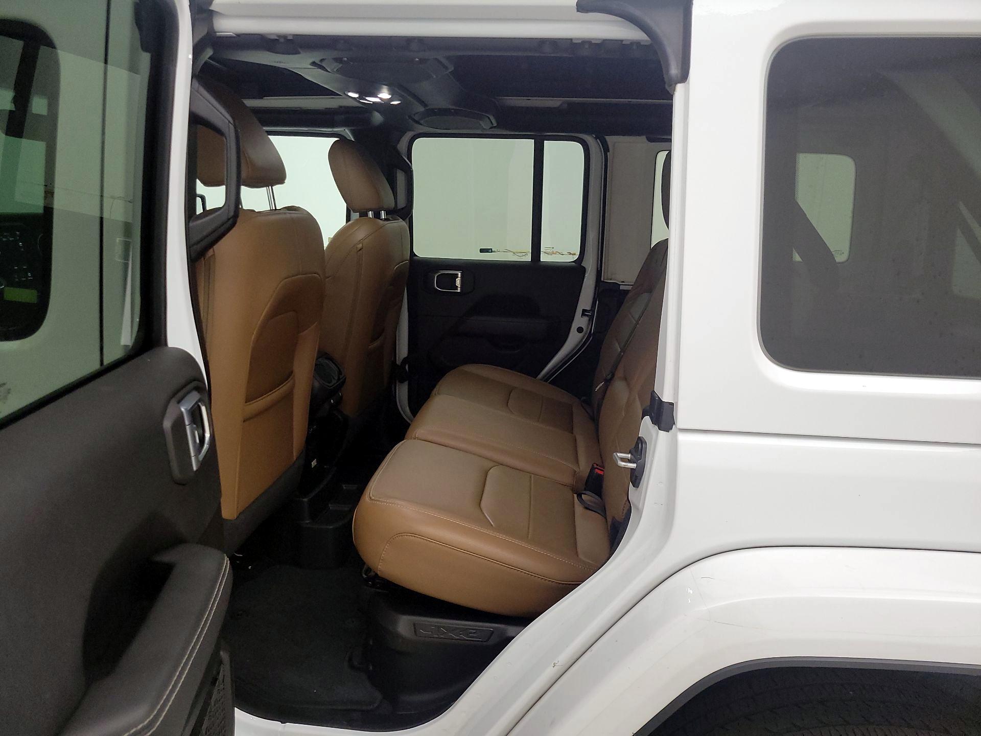 Thumbnail: 2021 Jeep Wrangler - 19