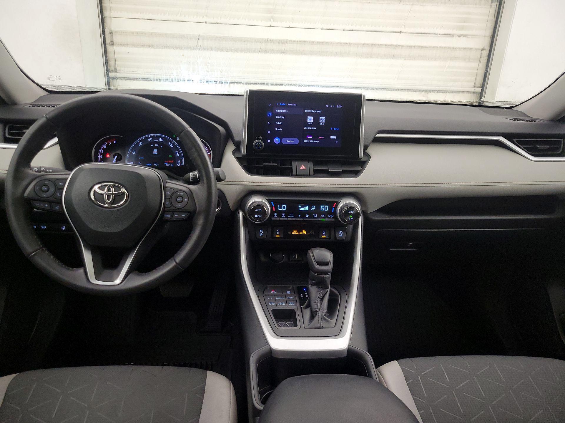 Thumbnail: 2023 Toyota RAV4 - 9