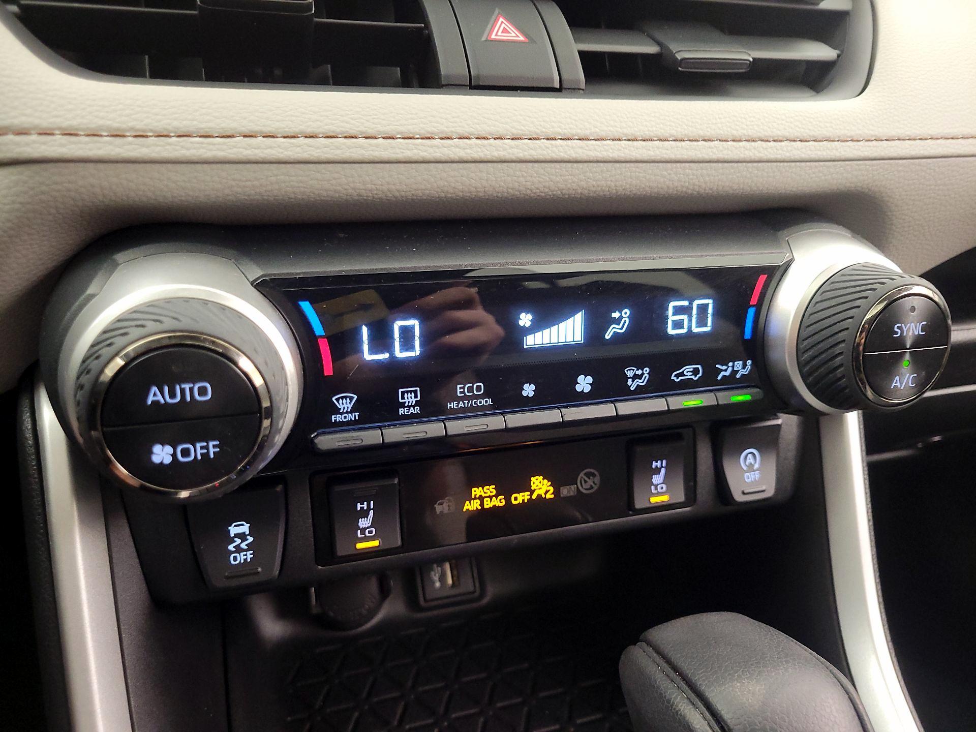 Thumbnail: 2023 Toyota RAV4 - 16