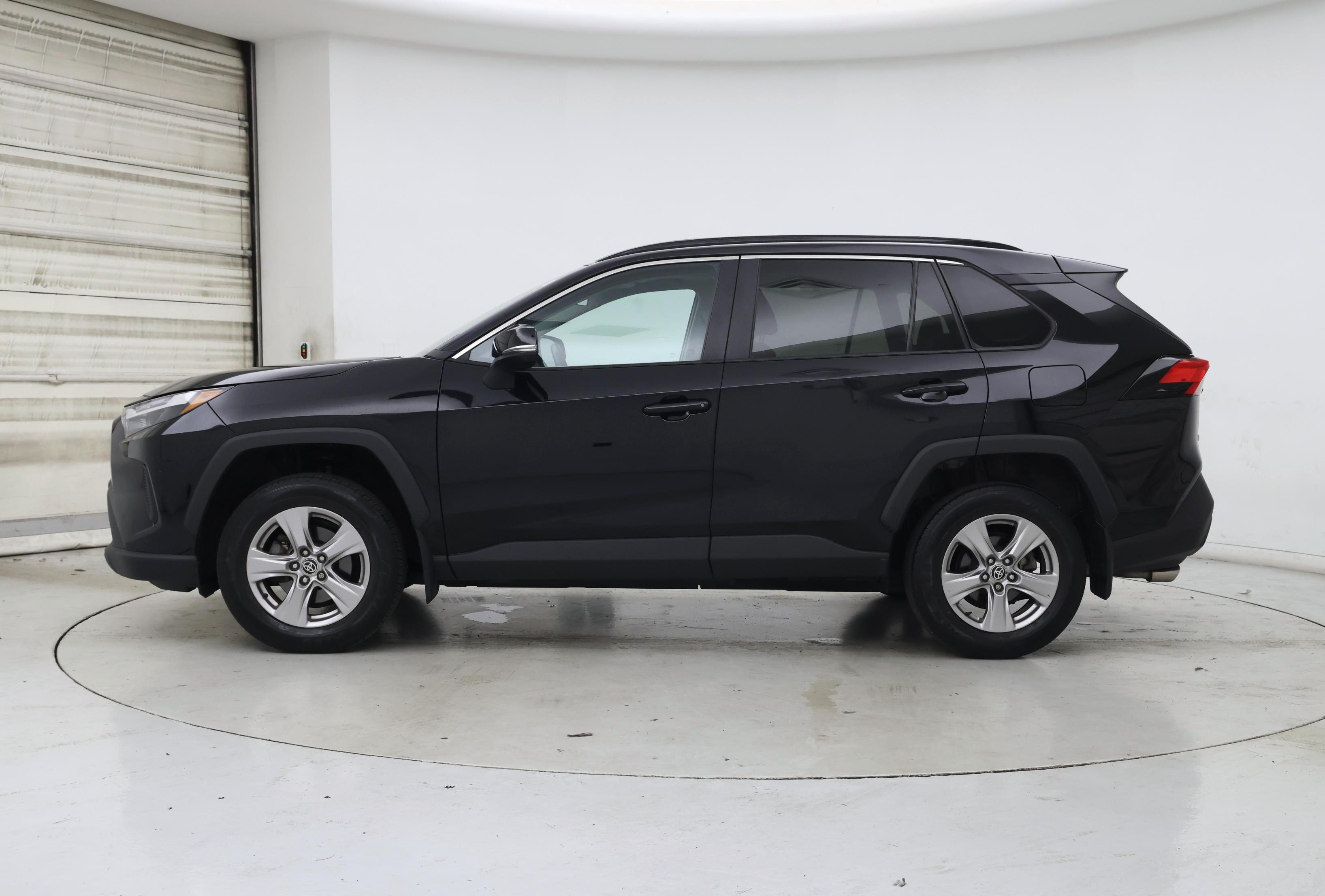 Thumbnail: 2023 Toyota RAV4 - 3