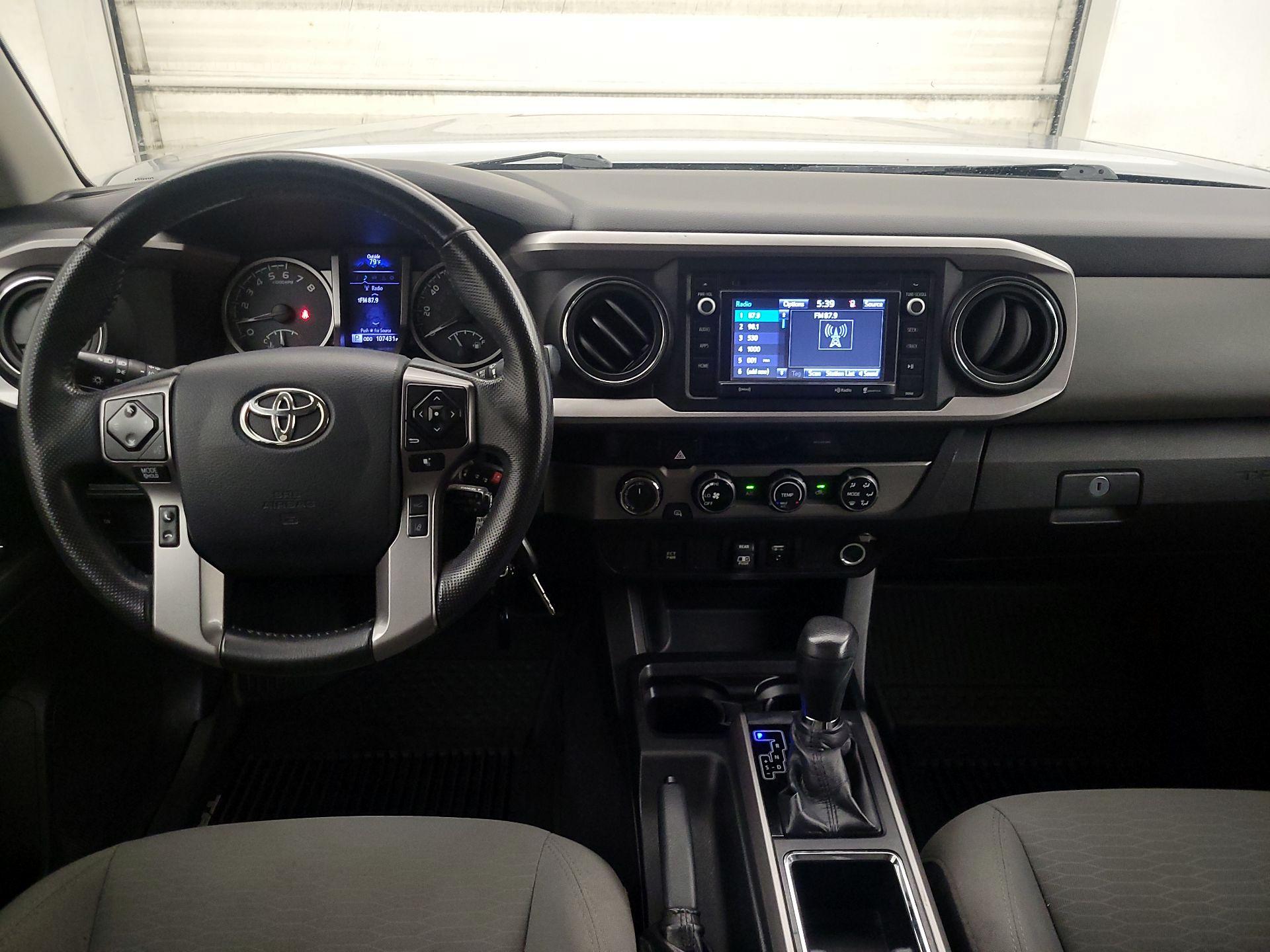 Thumbnail: 2018 Toyota Tacoma - 9