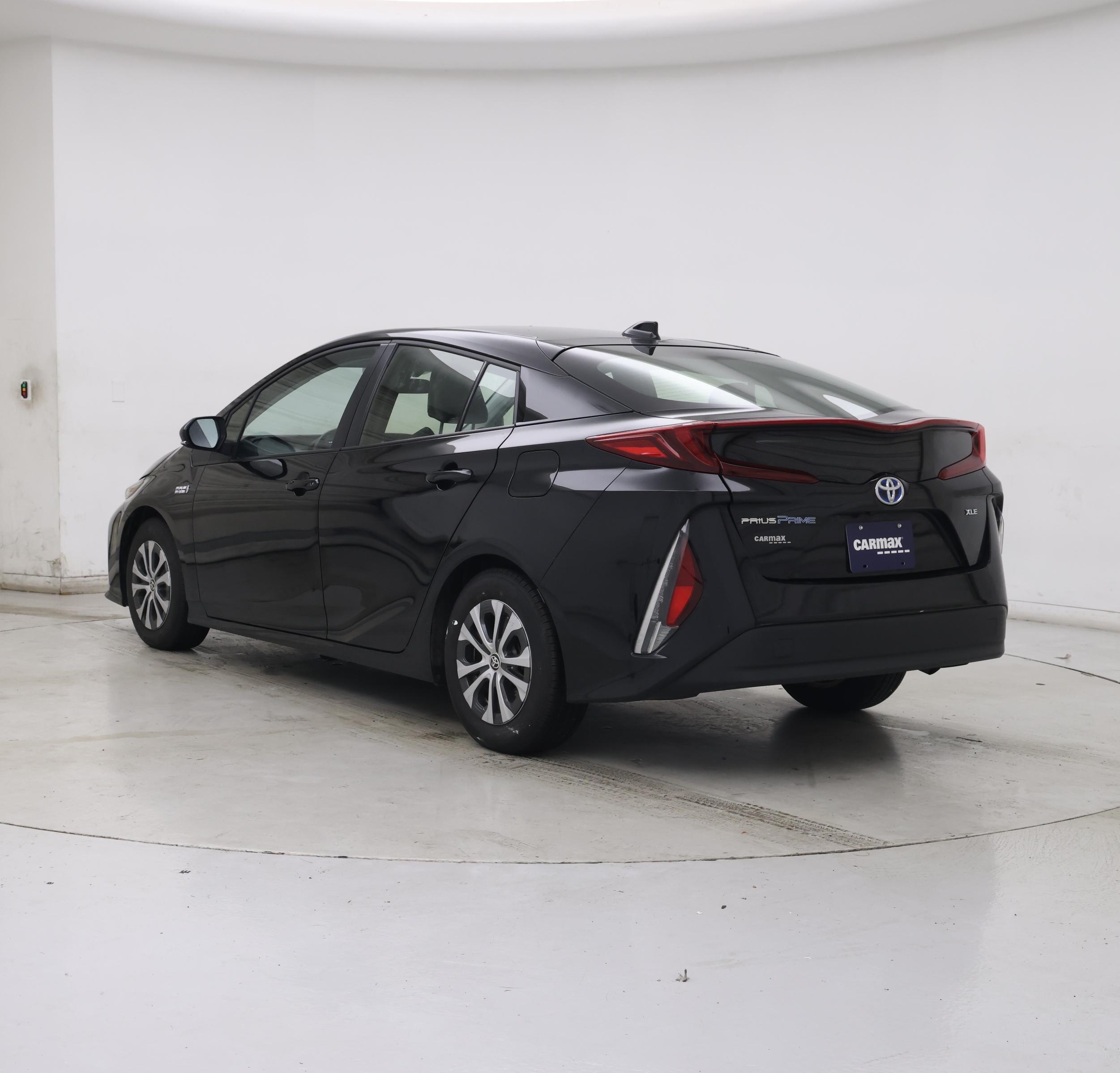 Thumbnail: 2021 Toyota Prius Prime - 2