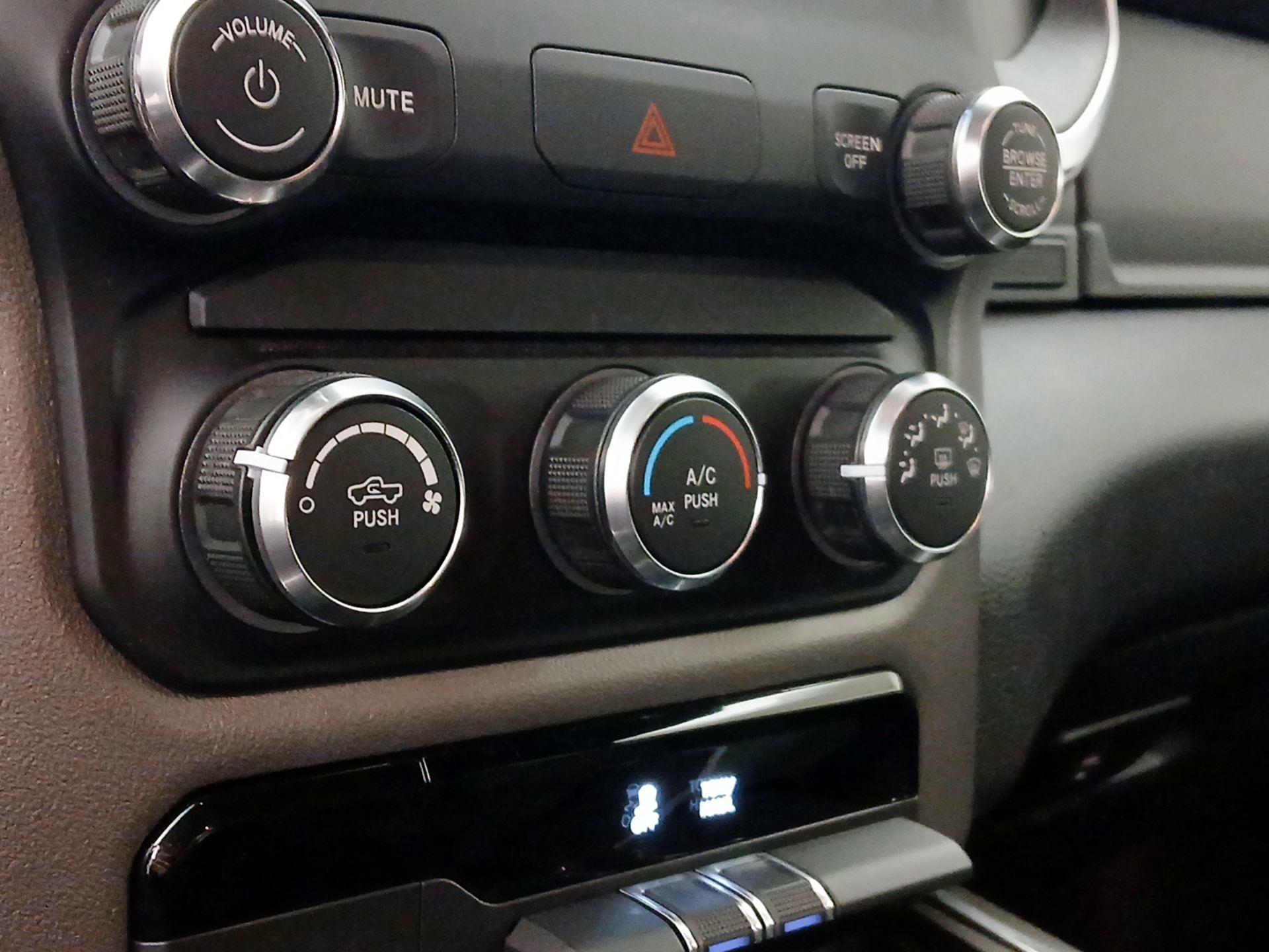 Thumbnail: 2019 RAM 1500 - 16