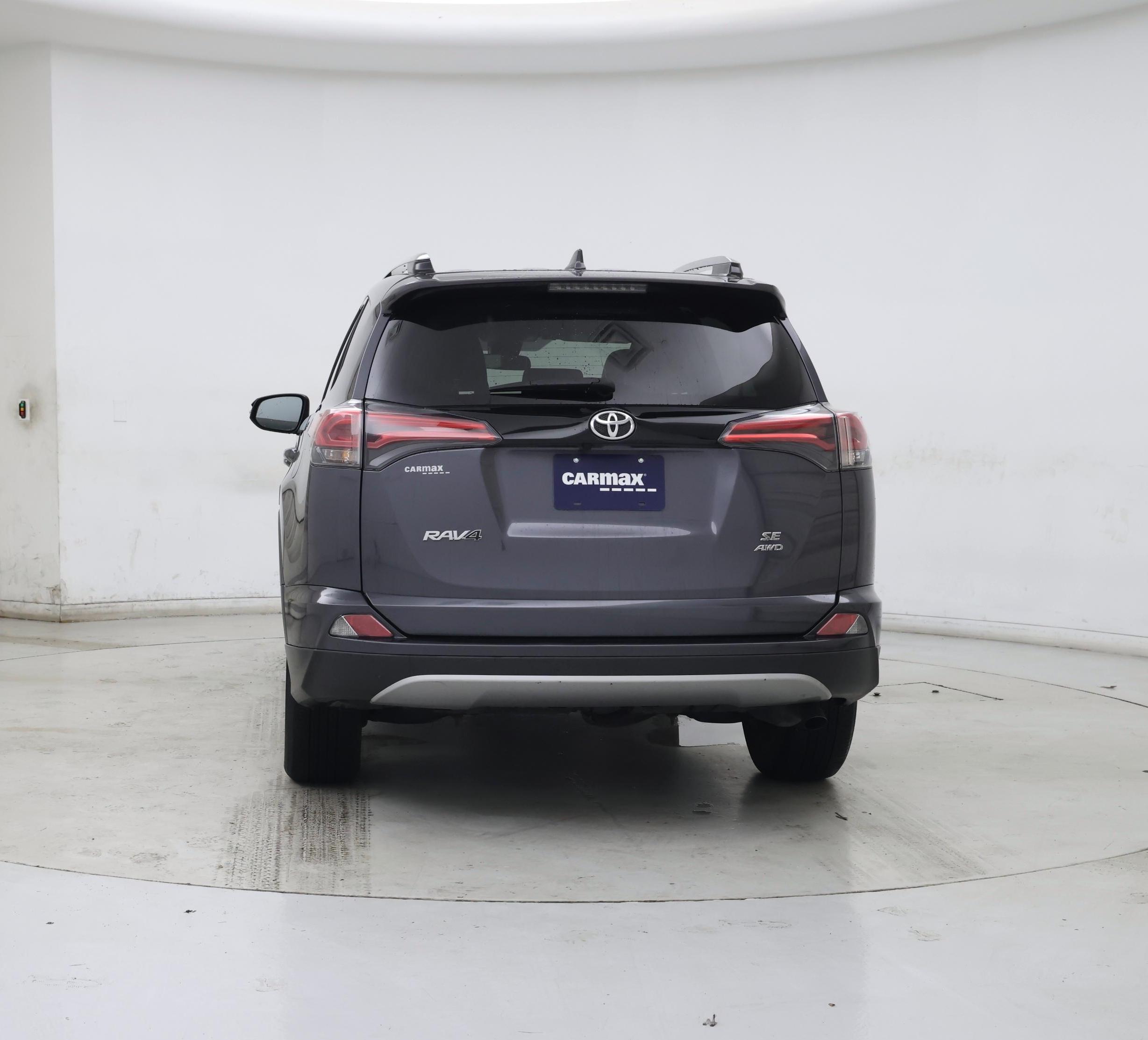 Thumbnail: 2017 Toyota RAV4 - 6