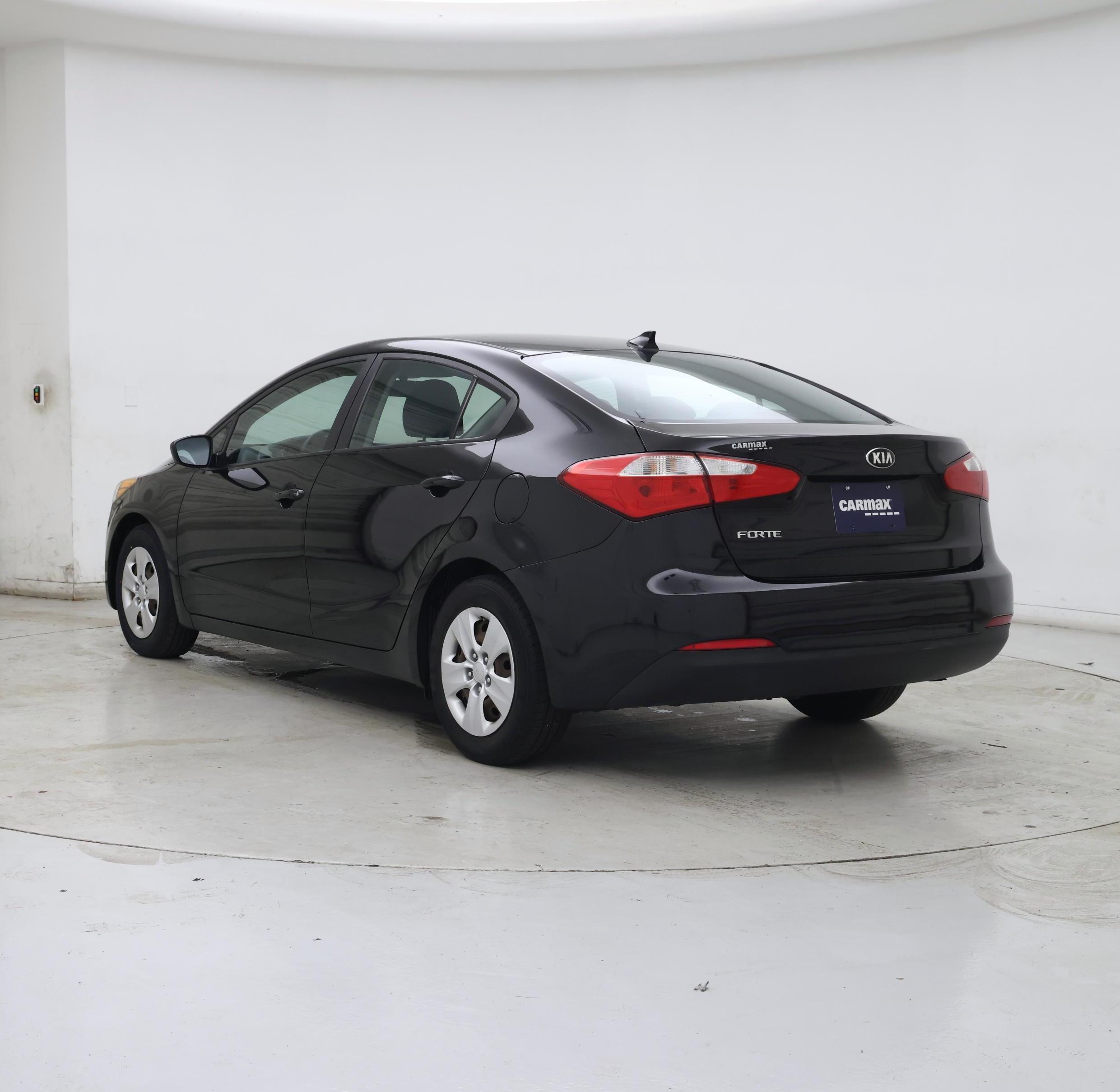Thumbnail: 2016 Kia Forte - 2