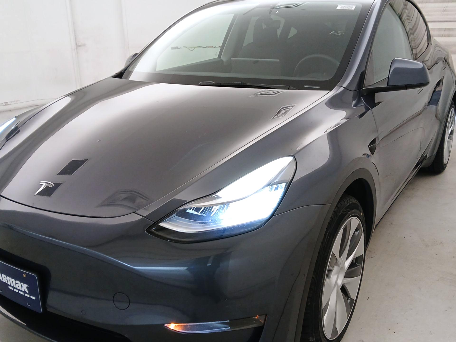 Thumbnail: 2022 Tesla Model Y - 3