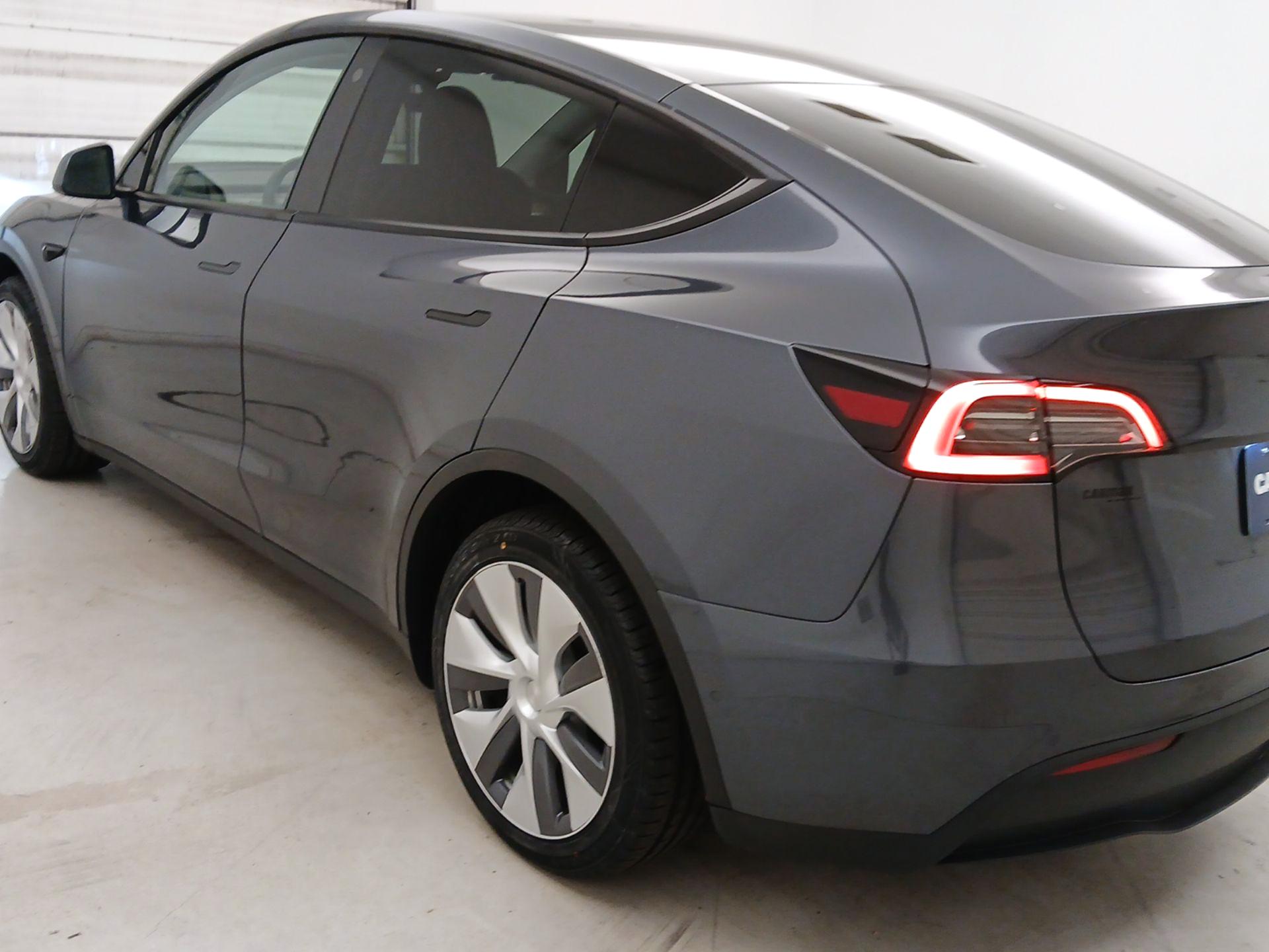 Thumbnail: 2022 Tesla Model Y - 7