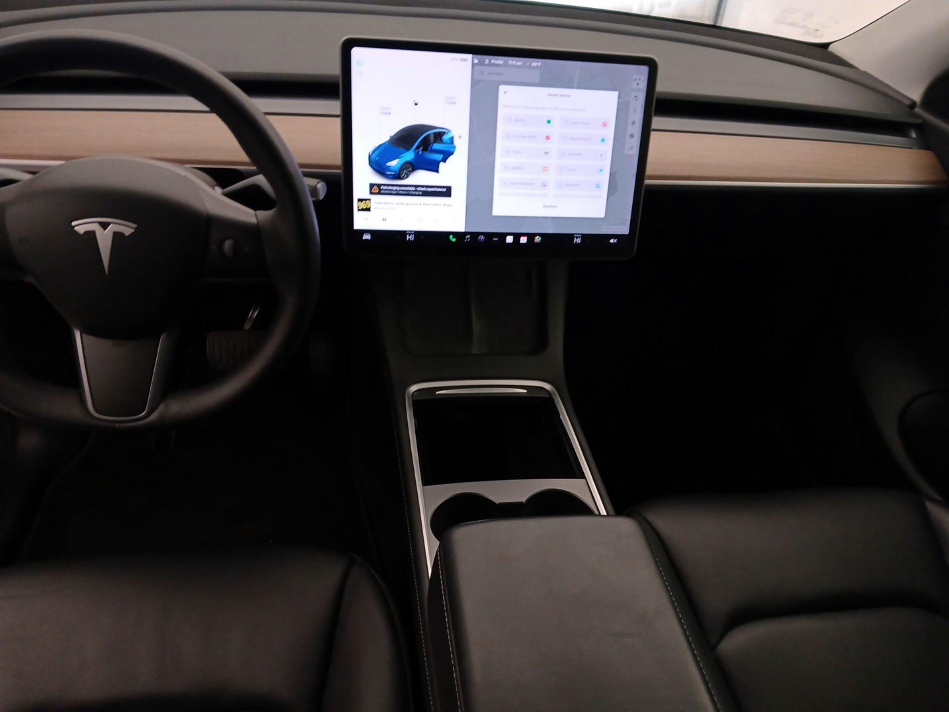 Thumbnail: 2021 Tesla Model Y - 8