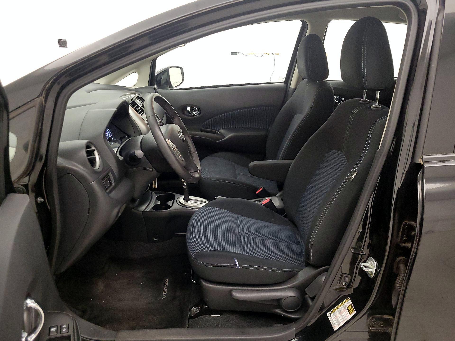 Thumbnail: 2015 Nissan Versa Note - 11