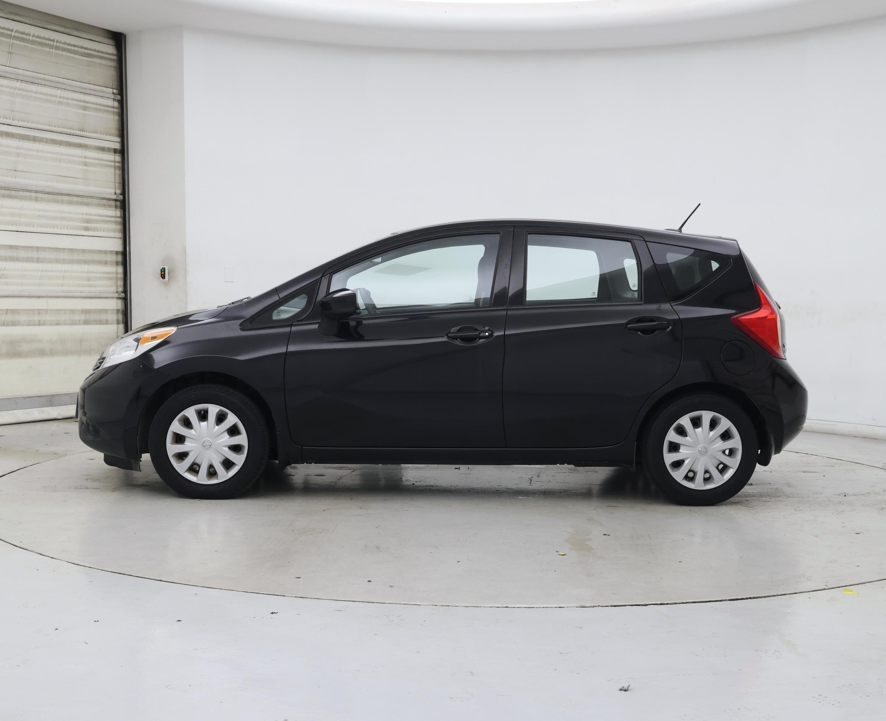 Thumbnail: 2015 Nissan Versa Note - 3