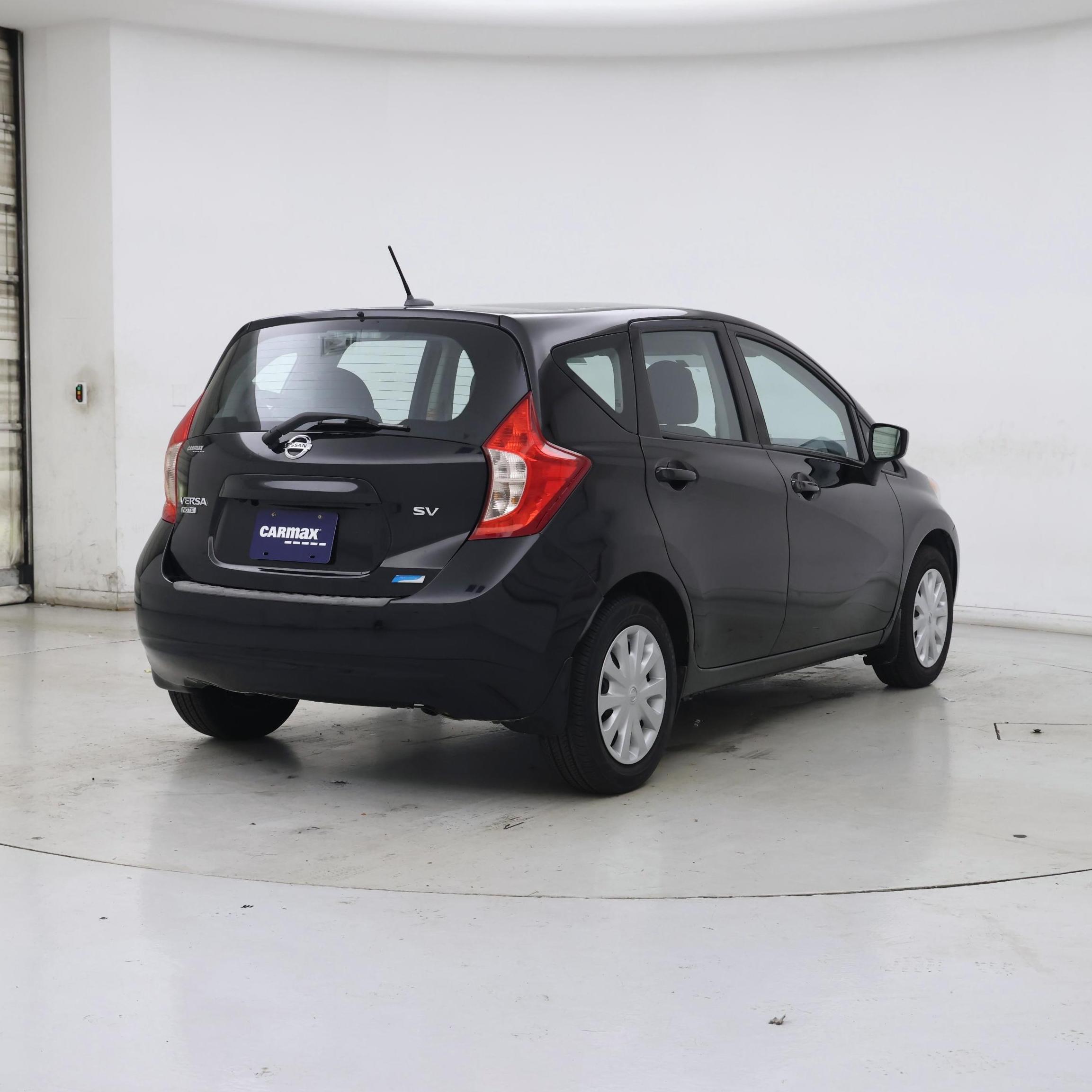 Thumbnail: 2015 Nissan Versa Note - 8