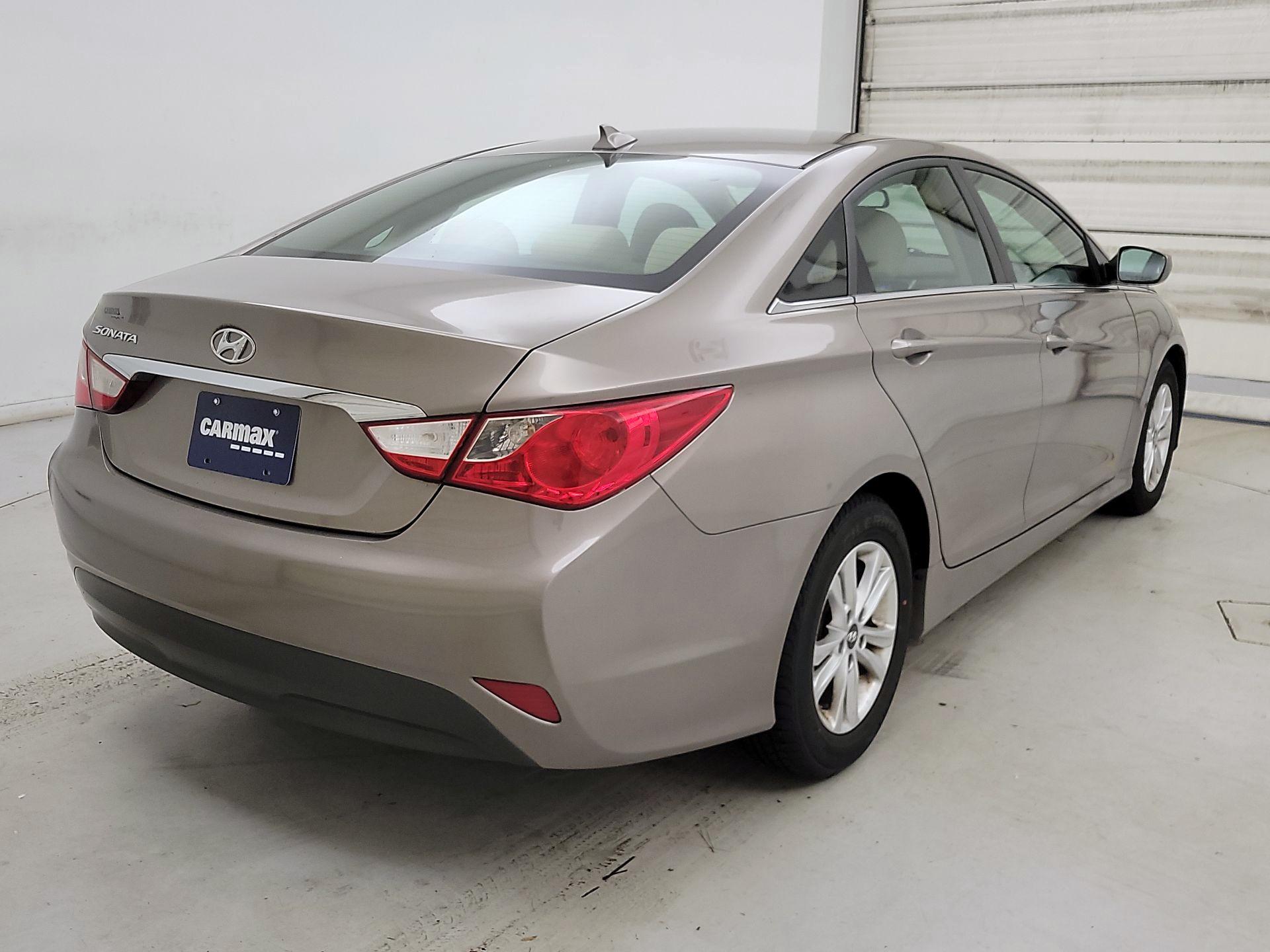 Thumbnail: 2014 Hyundai Sonata - 5
