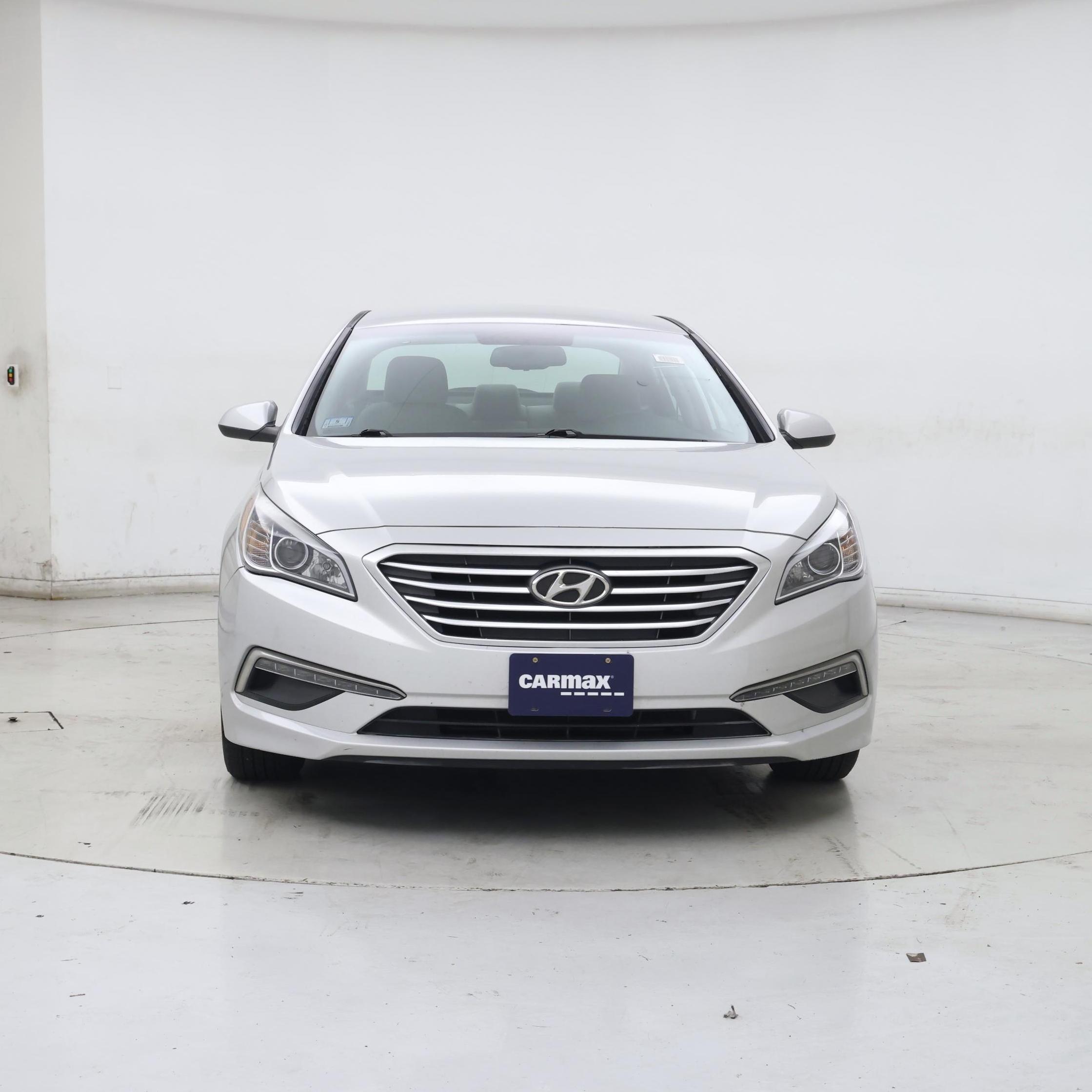 Thumbnail: 2015 Hyundai Sonata - 5