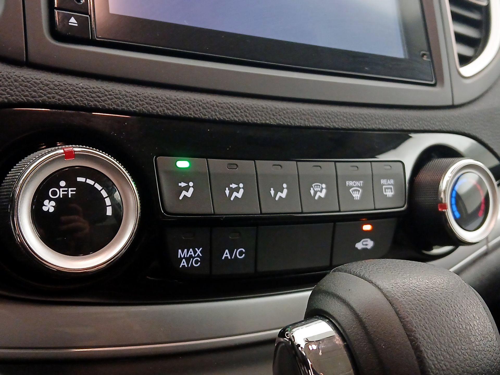 Thumbnail: 2015 Honda CR-V - 16