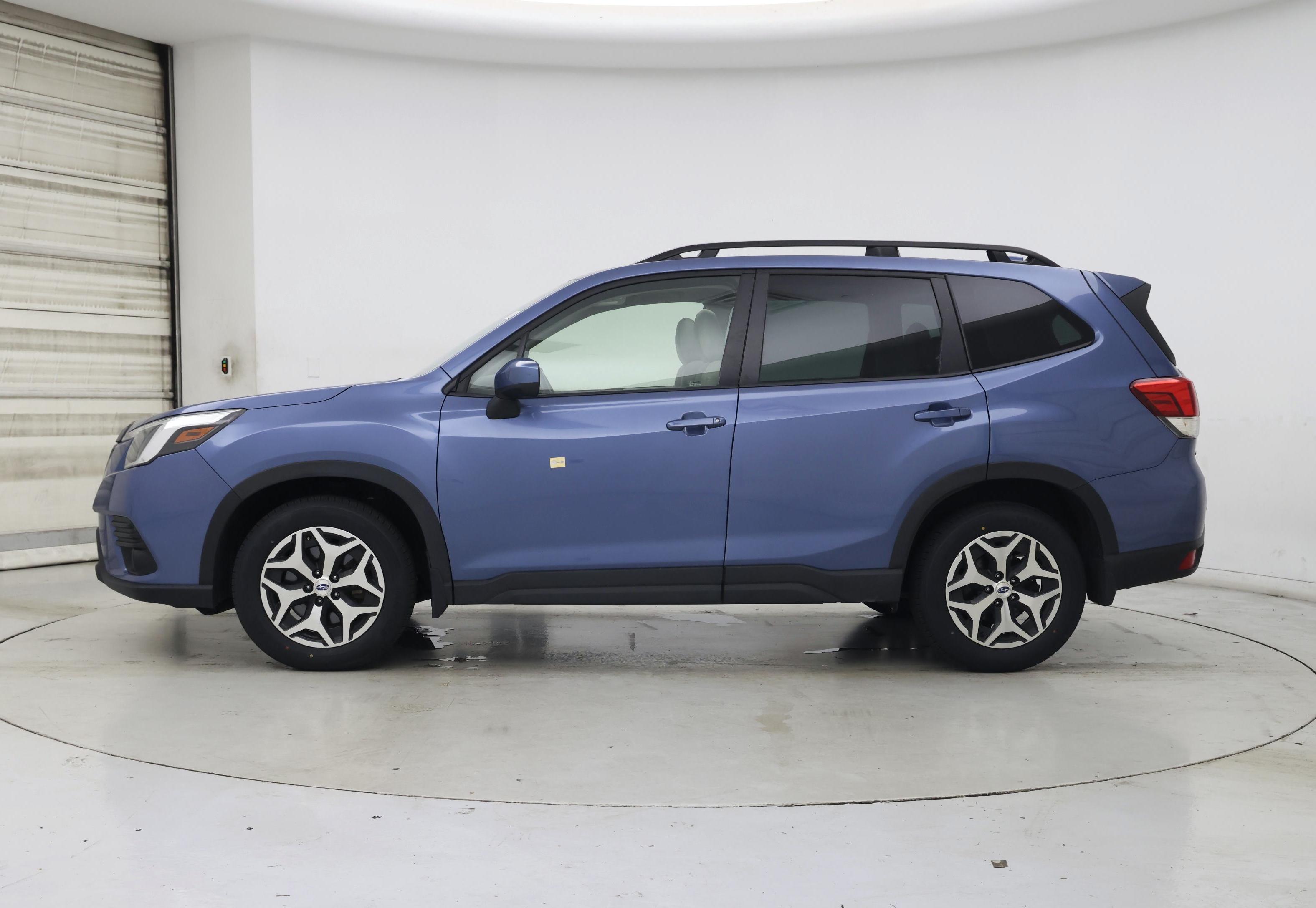 Thumbnail: 2023 Subaru Forester - 3