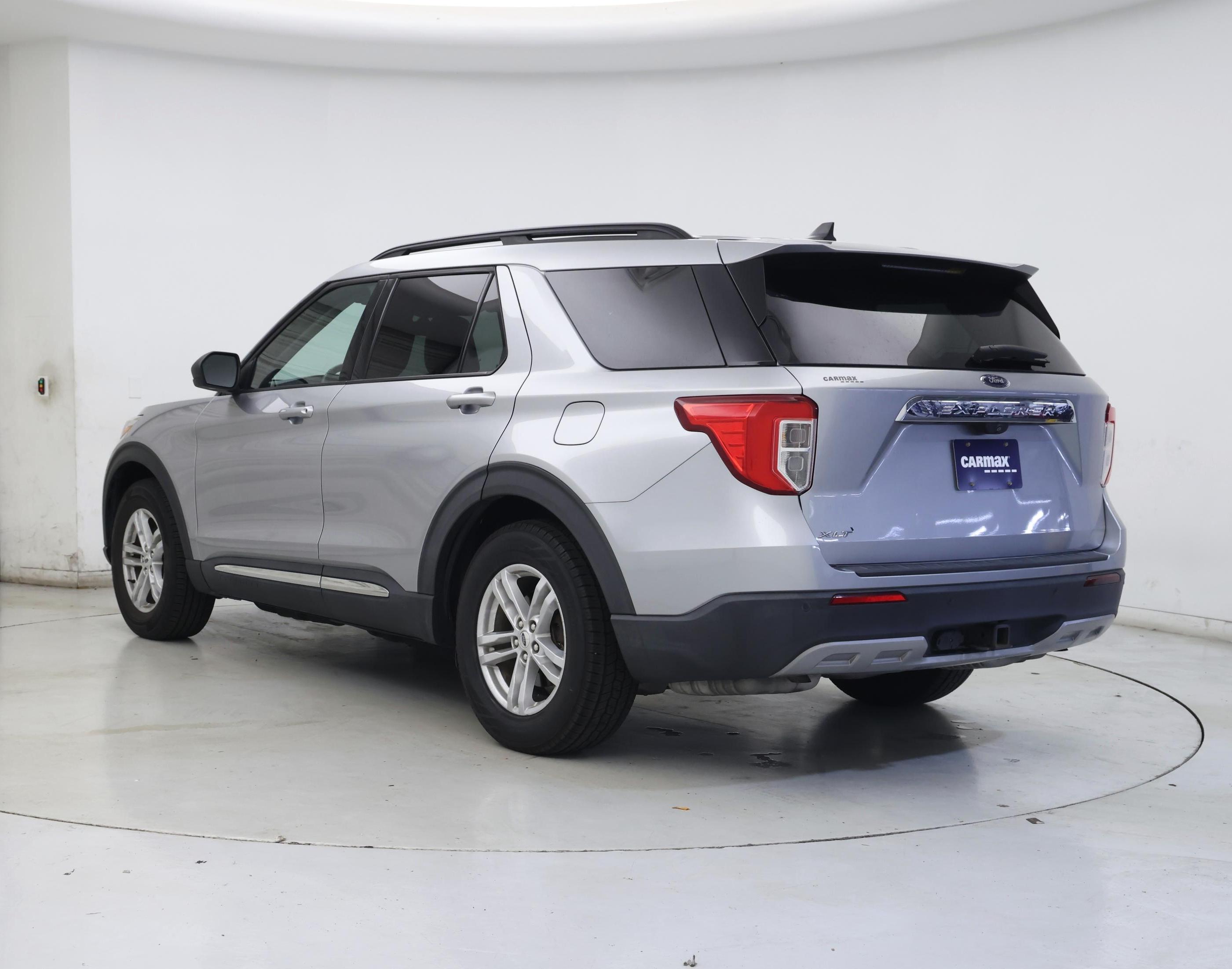 Thumbnail: 2021 Ford Explorer - 2