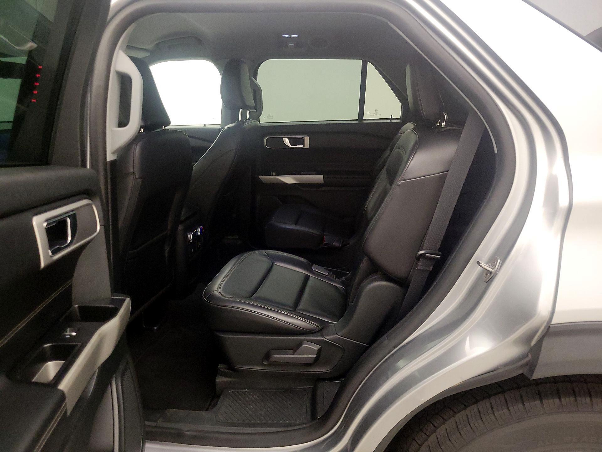 Thumbnail: 2021 Ford Explorer - 19