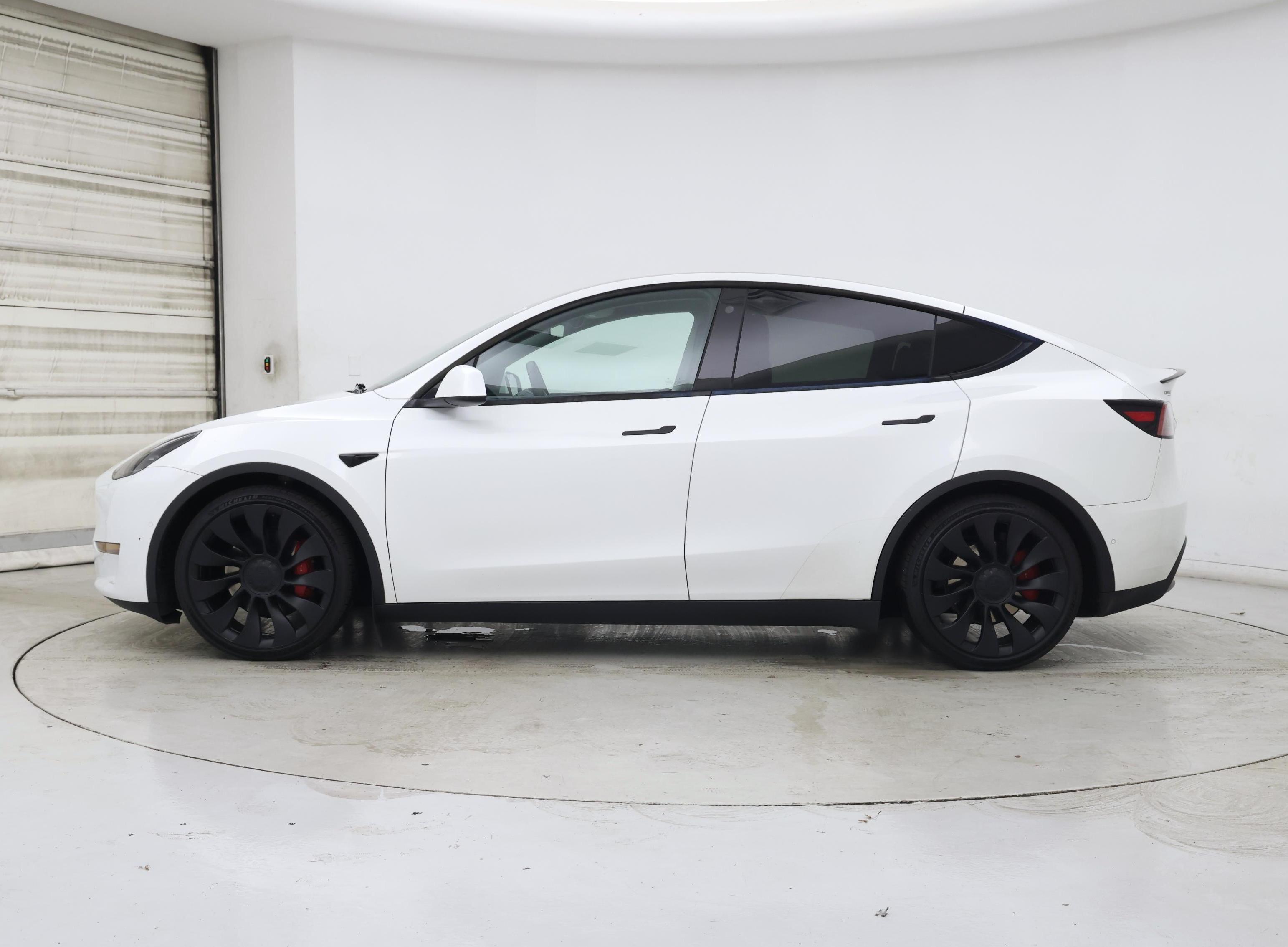 Thumbnail: 2022 Tesla Model Y - 3