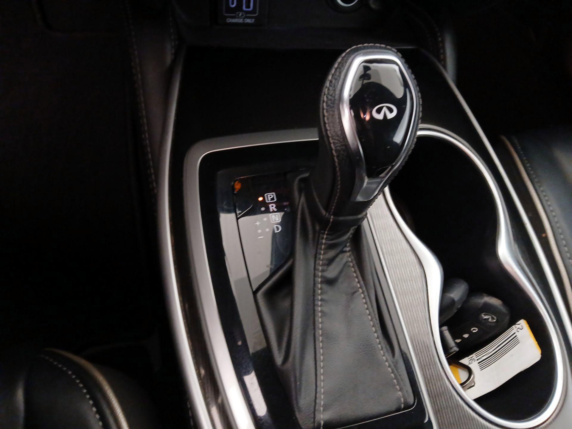 Thumbnail: 2020 INFINITI QX60 - 15