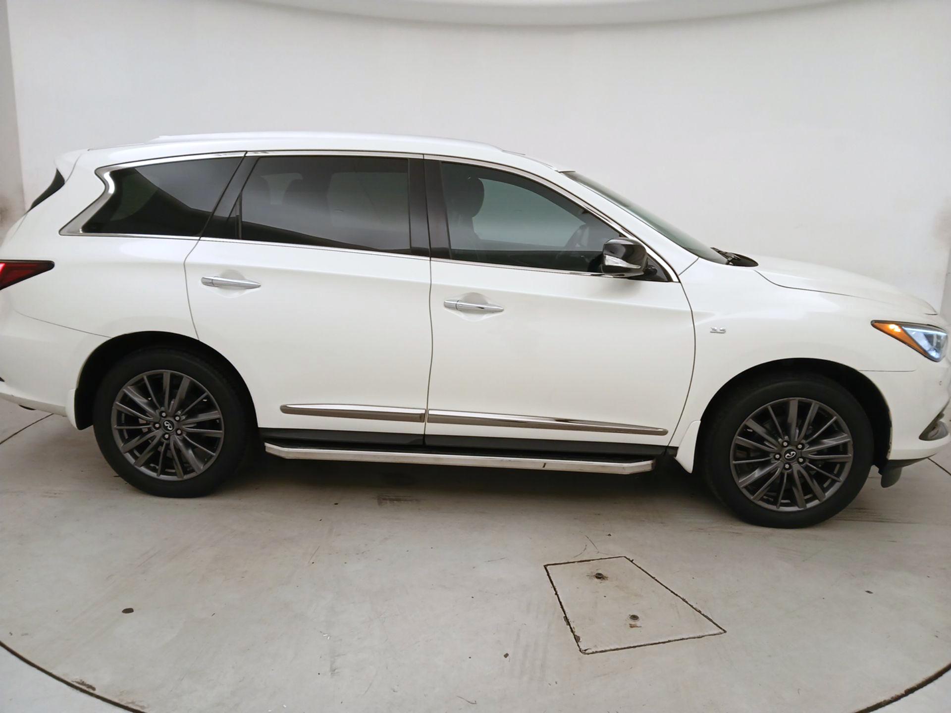 Thumbnail: 2020 INFINITI QX60 - 4