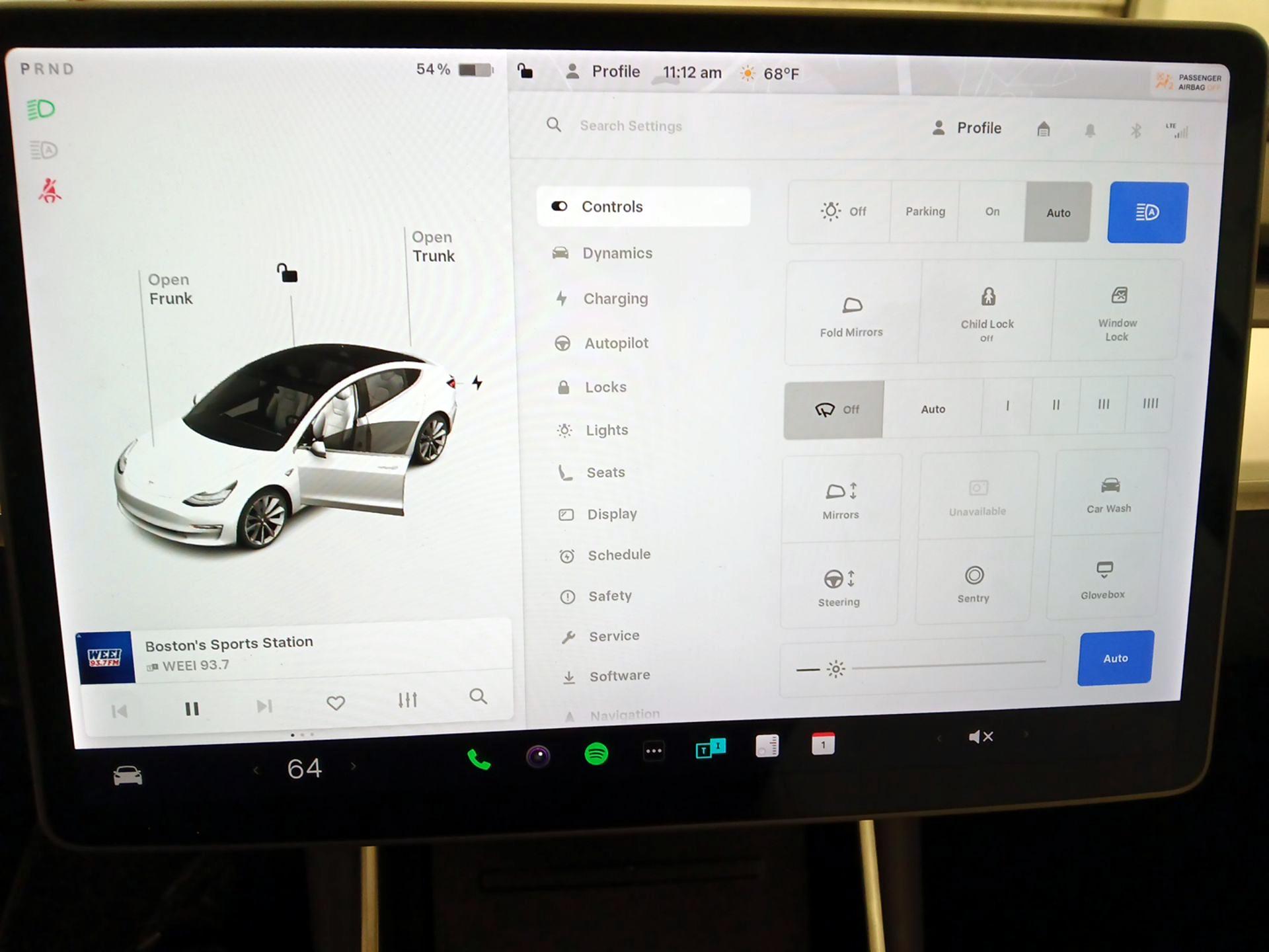 Thumbnail: 2020 Tesla Model 3 - 12