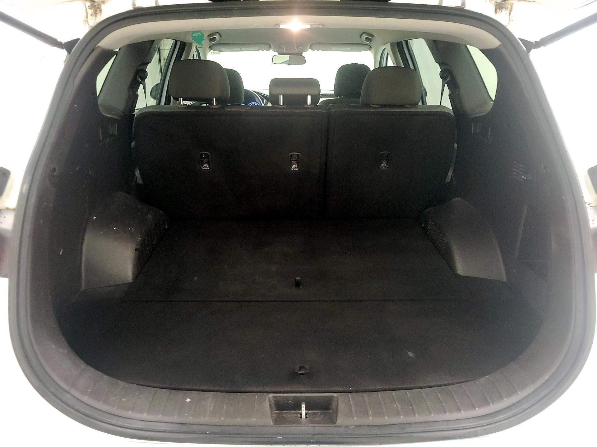 Thumbnail: 2019 Hyundai Santa Fe - 20