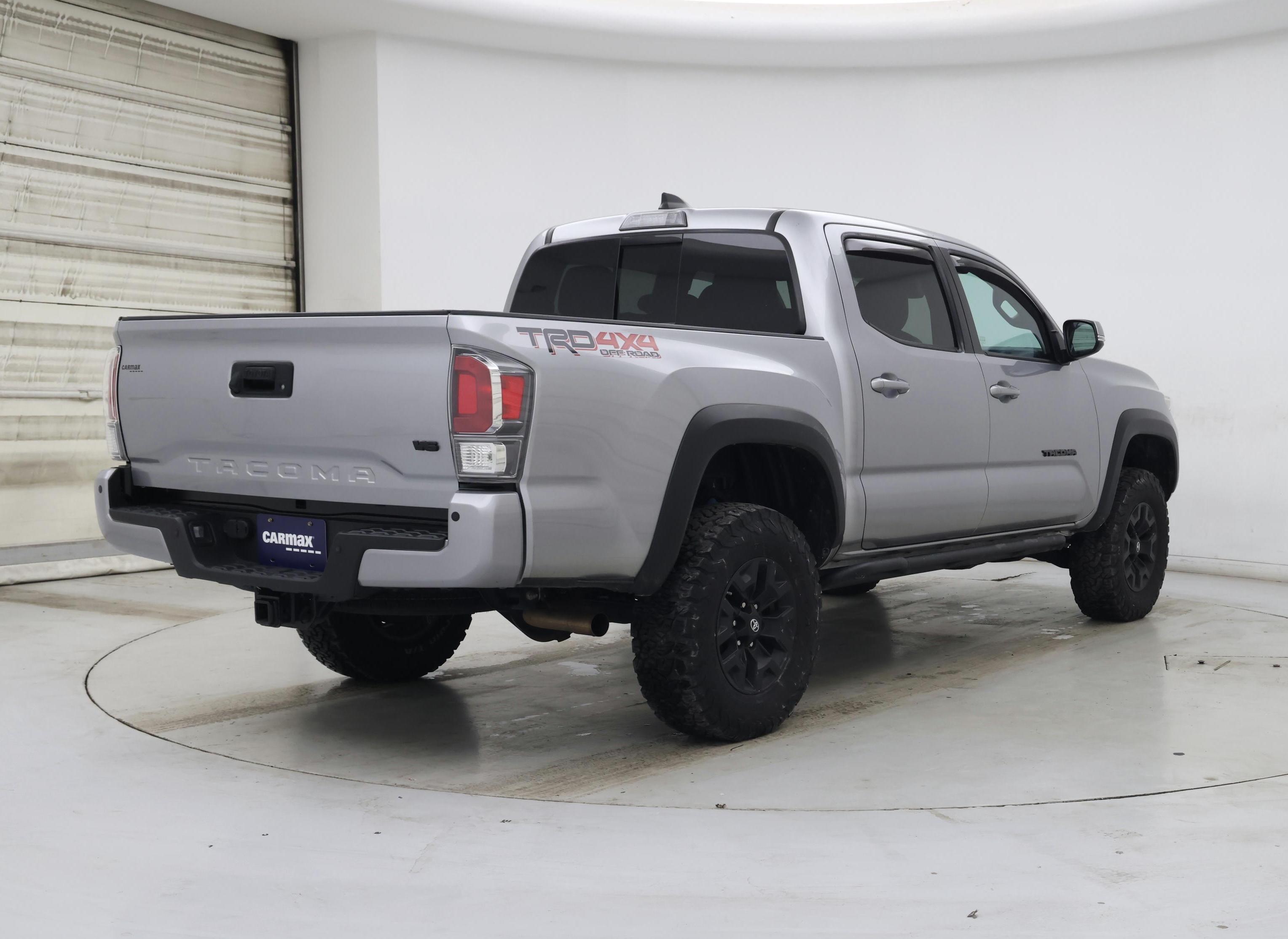 Thumbnail: 2021 Toyota Tacoma - 8