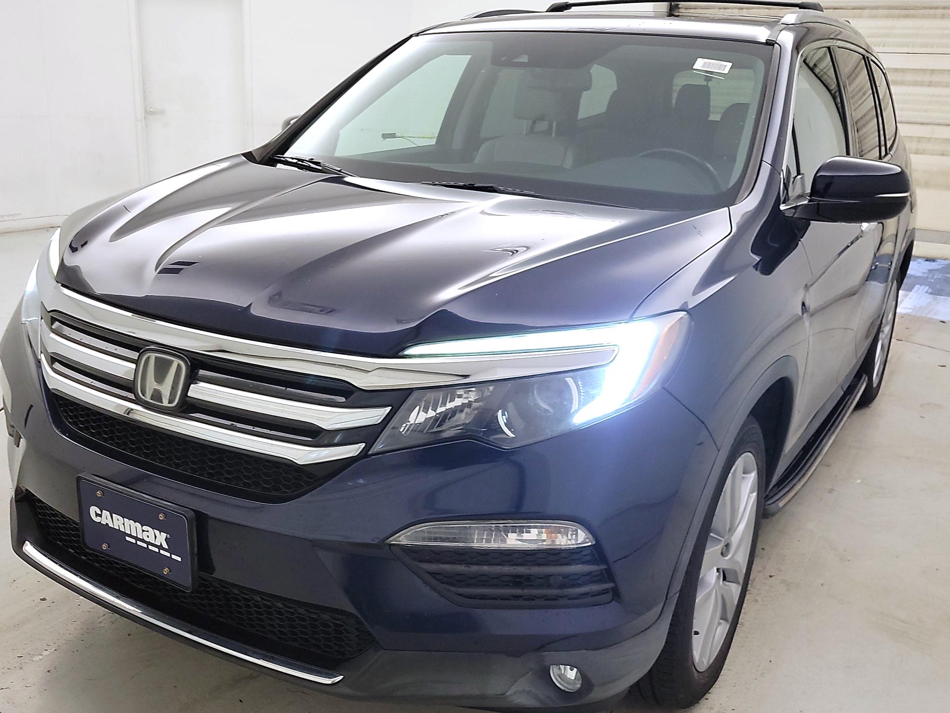 Thumbnail: 2016 Honda Pilot - 3