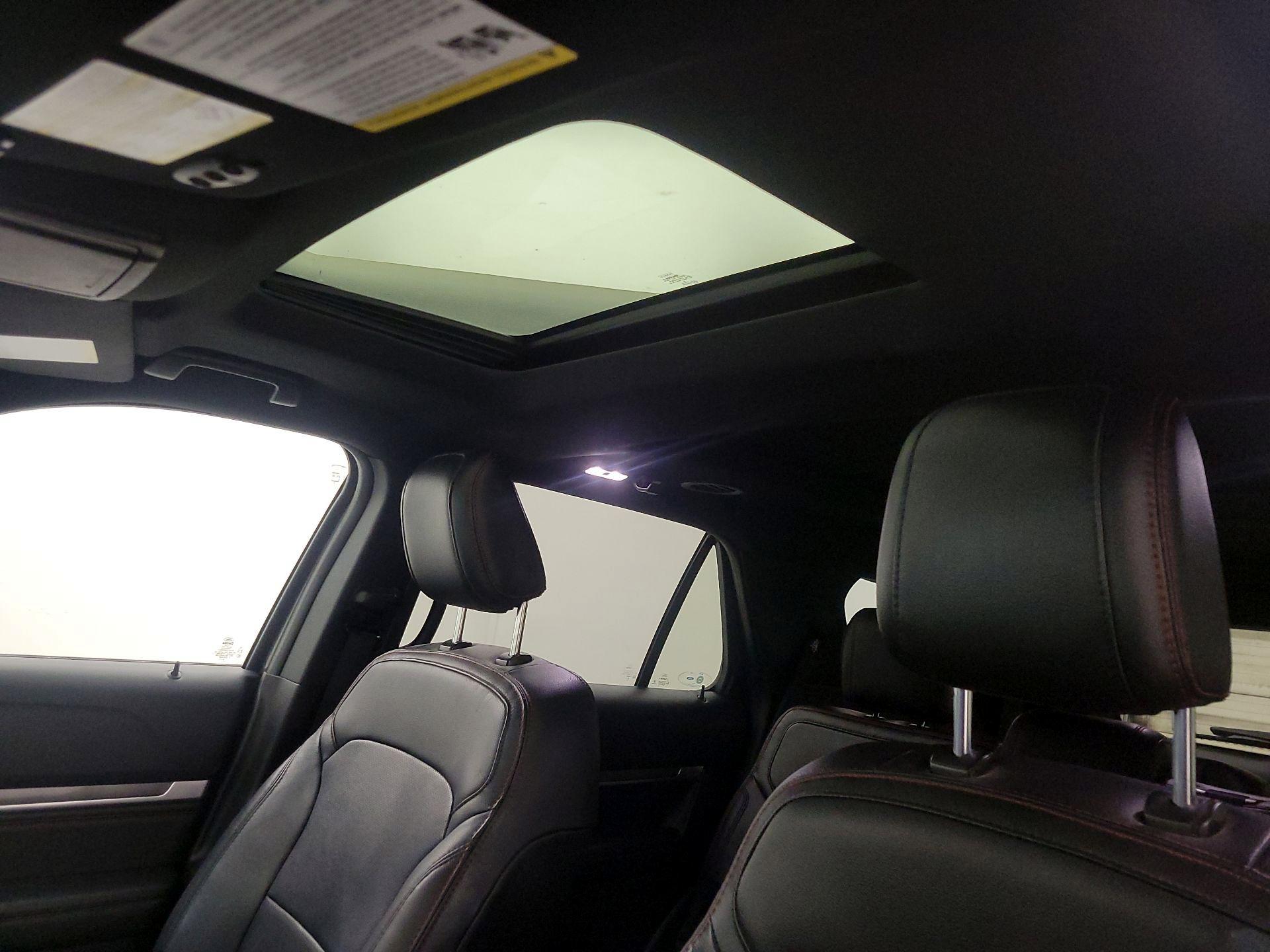 Thumbnail: 2019 Ford Explorer - 20