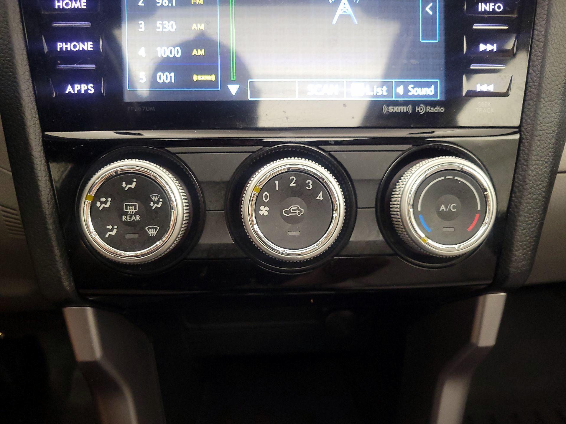 Thumbnail: 2016 Subaru Forester - 16