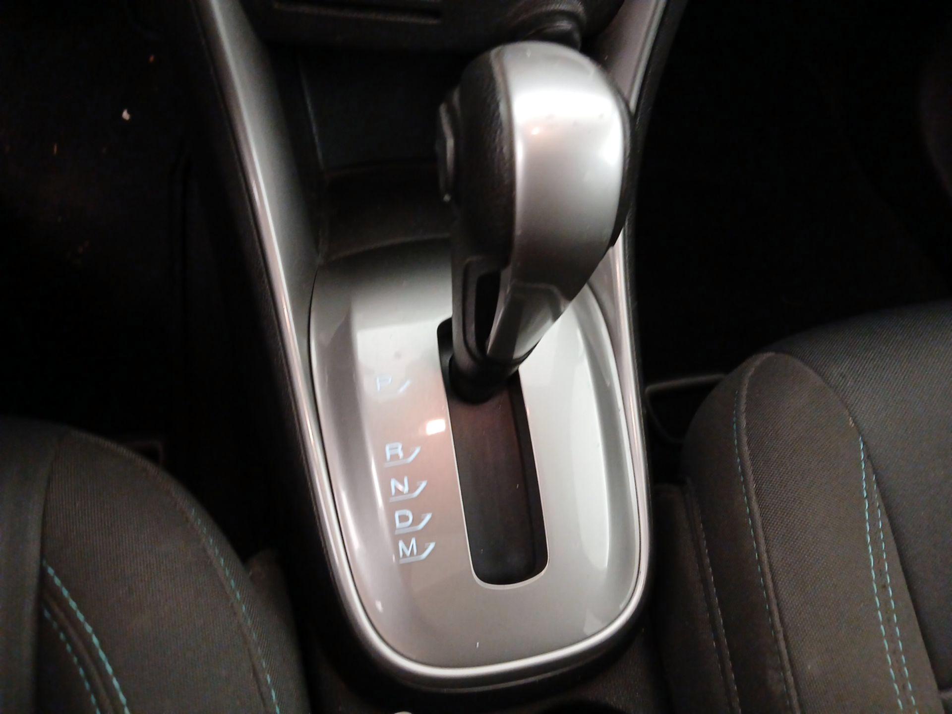 Thumbnail: 2015 Chevrolet Trax - 16