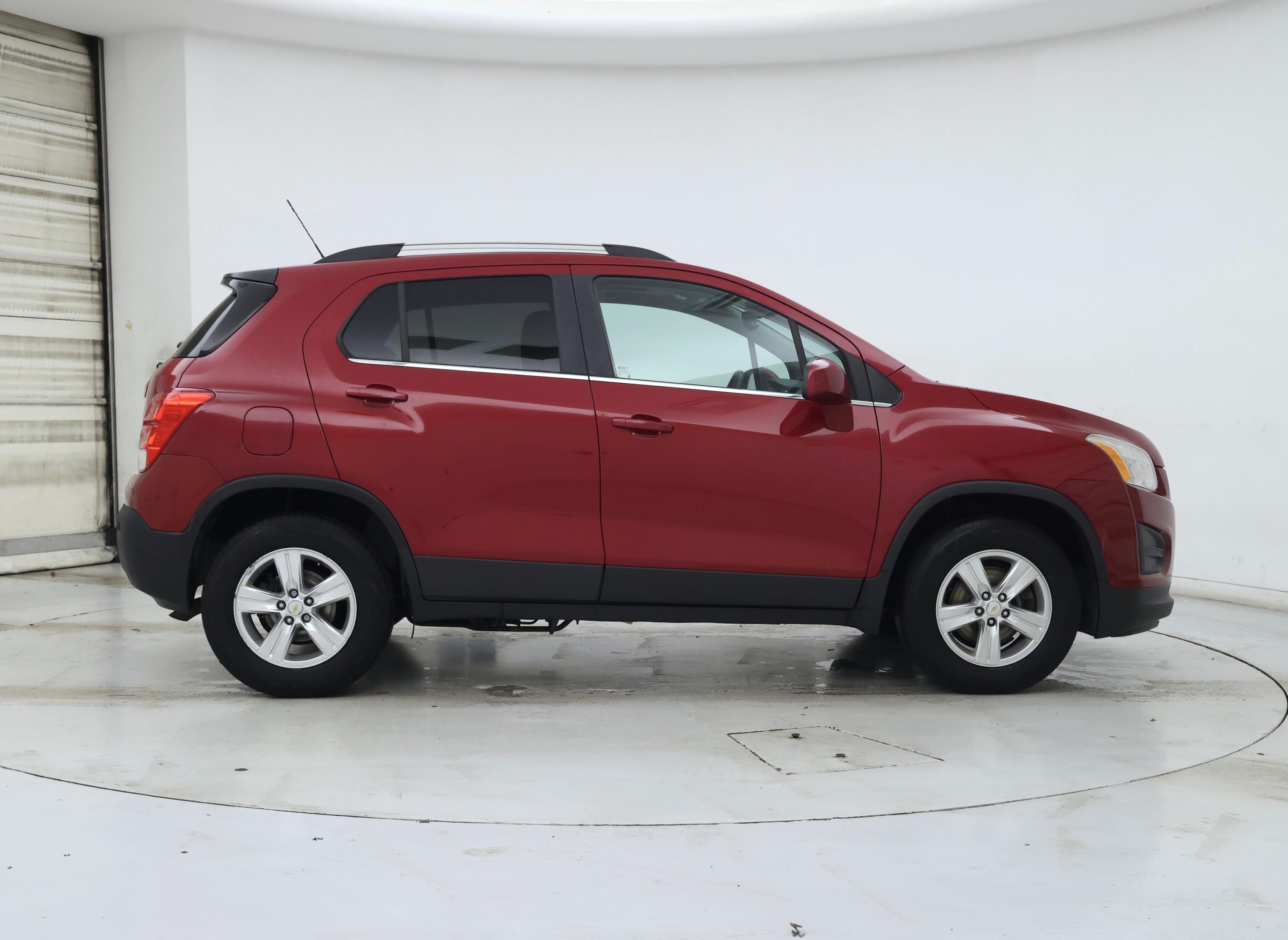 Thumbnail: 2015 Chevrolet Trax - 7