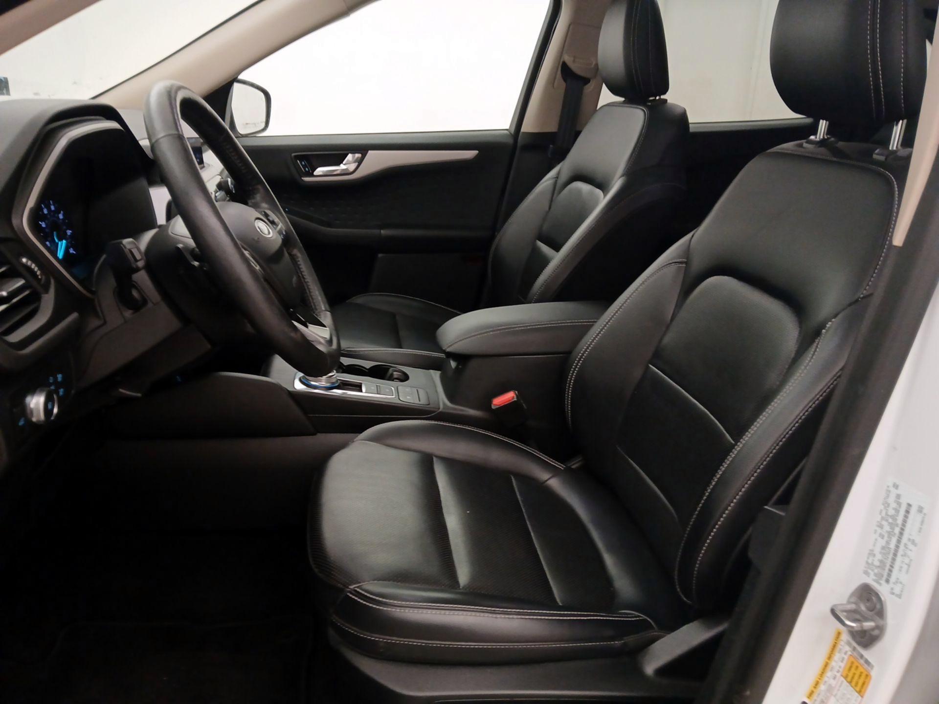 Thumbnail: 2020 Ford Escape - 9