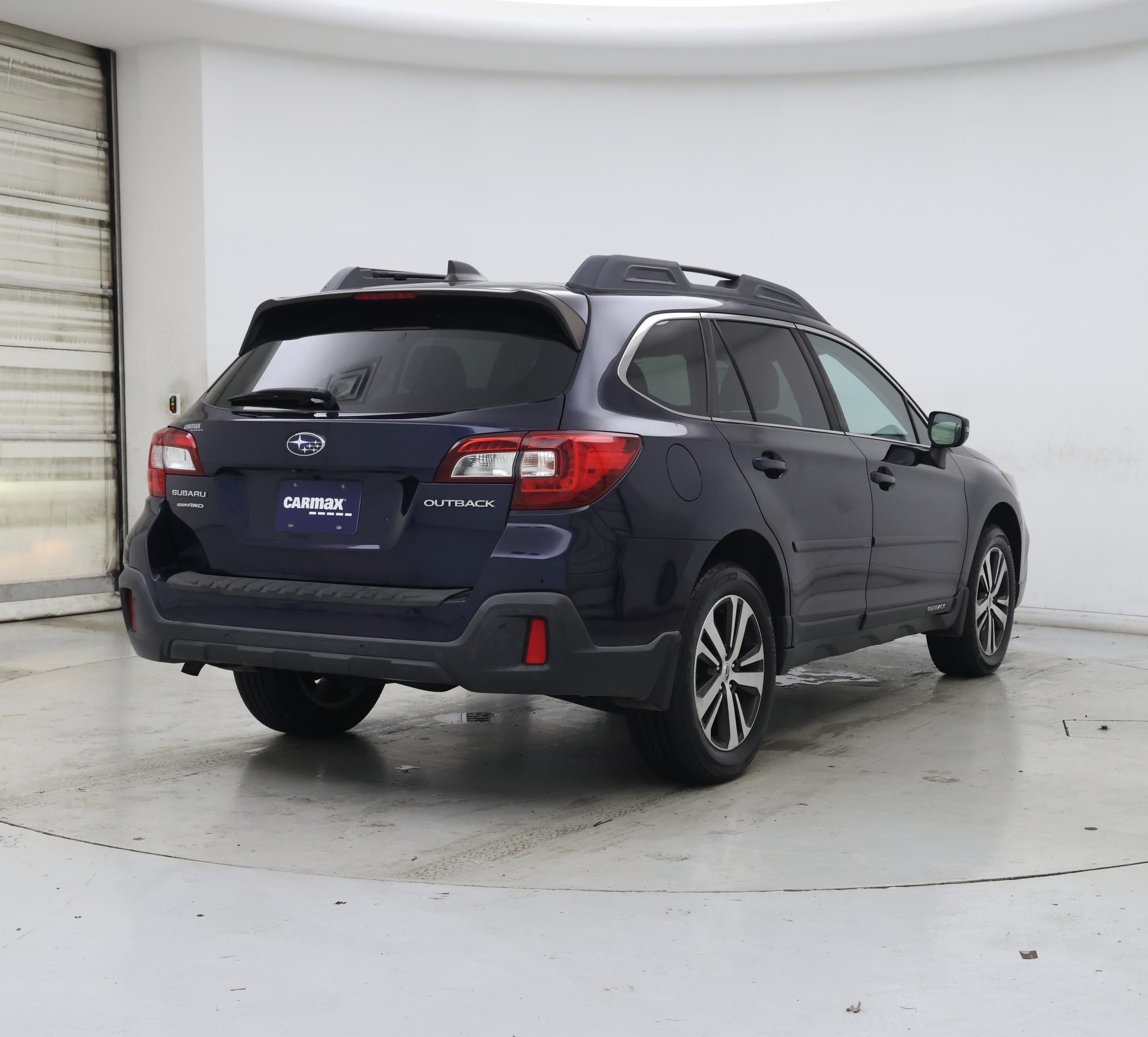 Thumbnail: 2018 Subaru Outback - 8