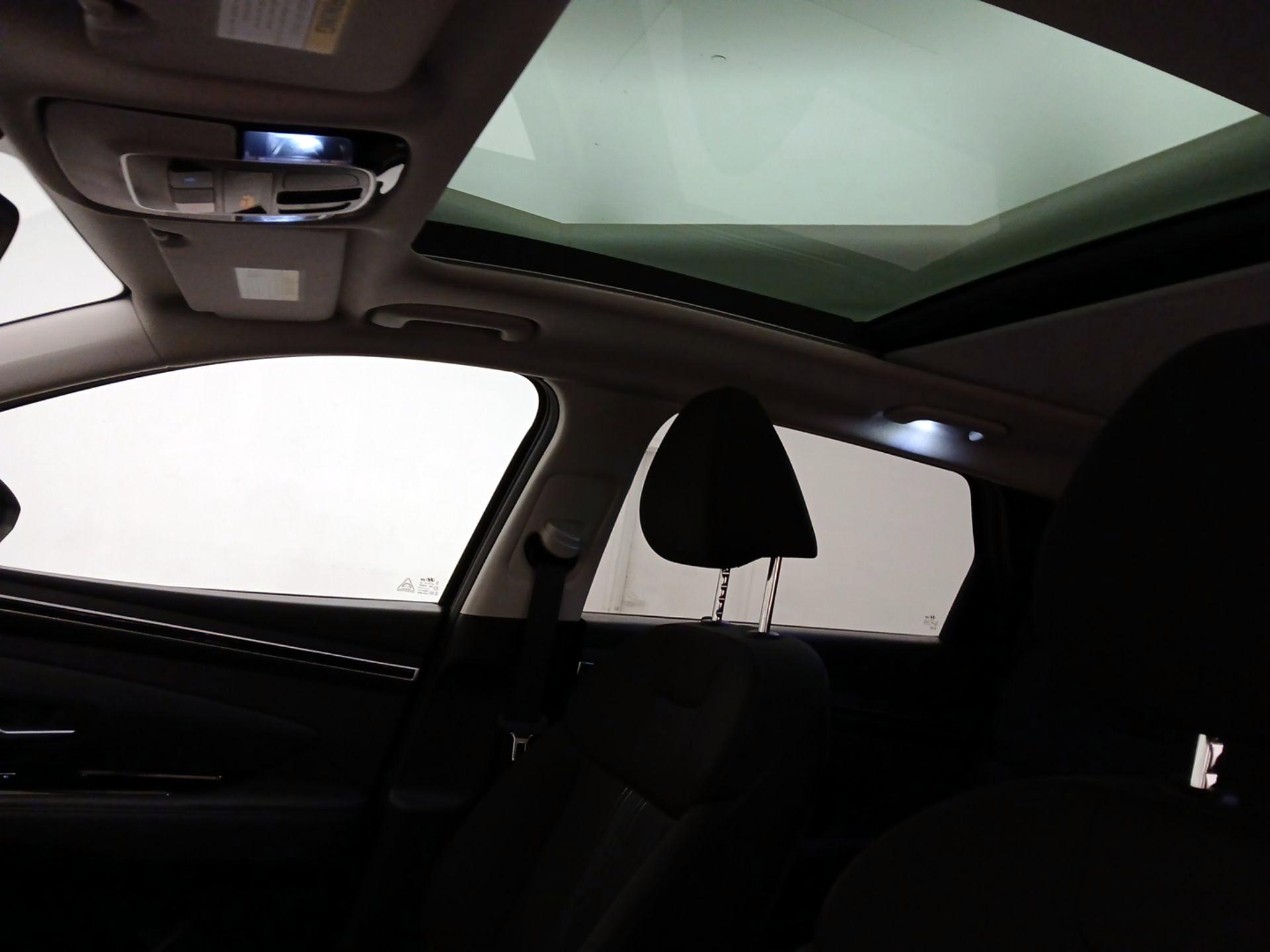 Thumbnail: 2022 Hyundai Tucson - 17