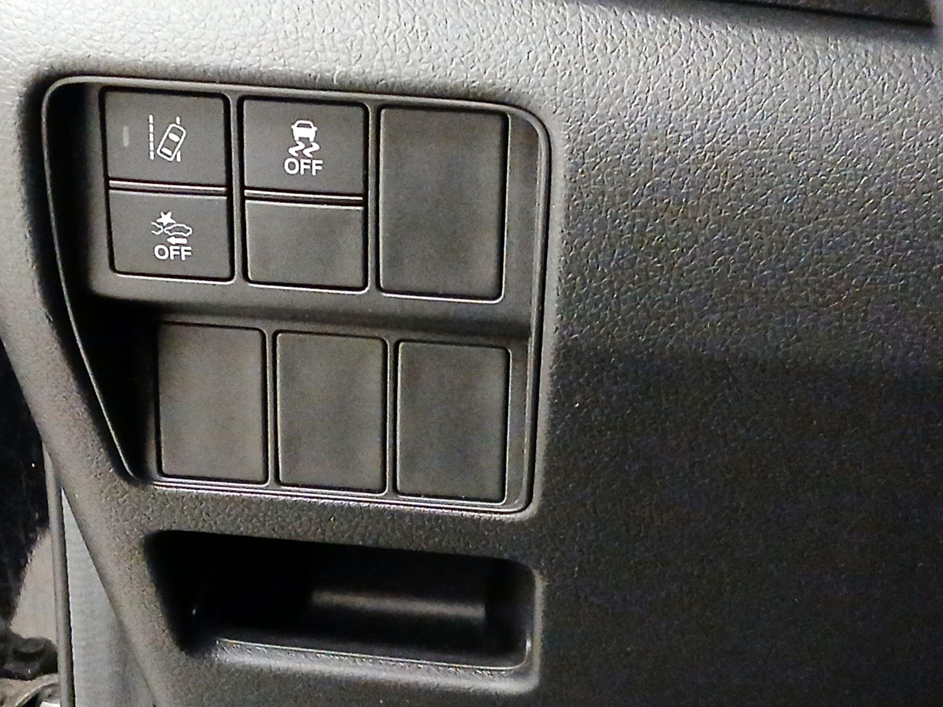 Thumbnail: 2020 Honda CR-V - 11