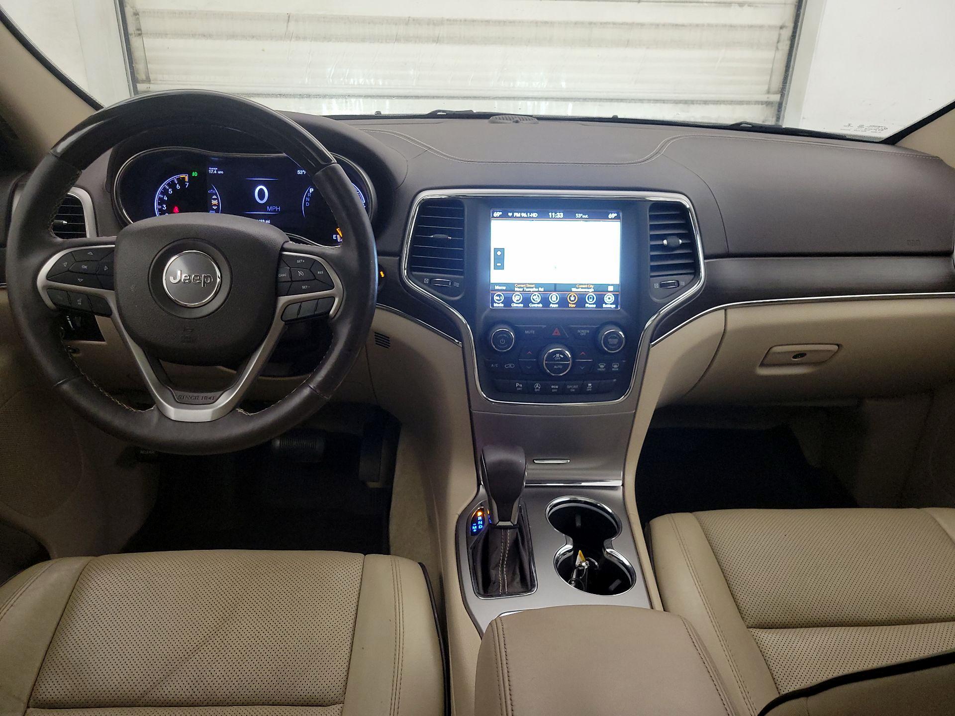 Thumbnail: 2018 Jeep Grand Cherokee - 9