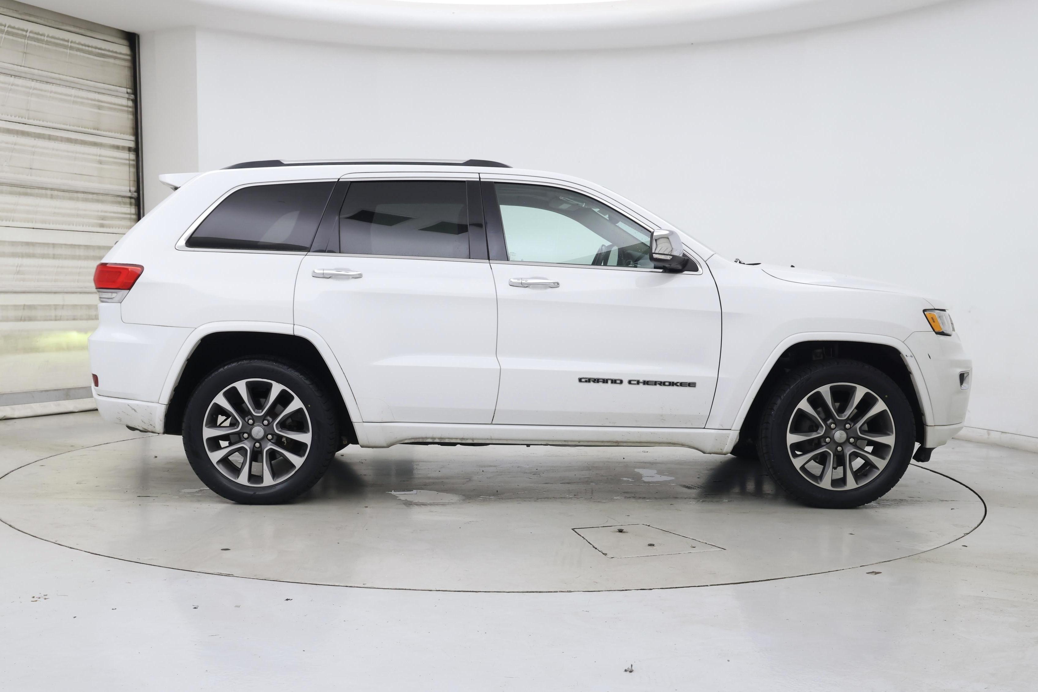 Thumbnail: 2018 Jeep Grand Cherokee - 7