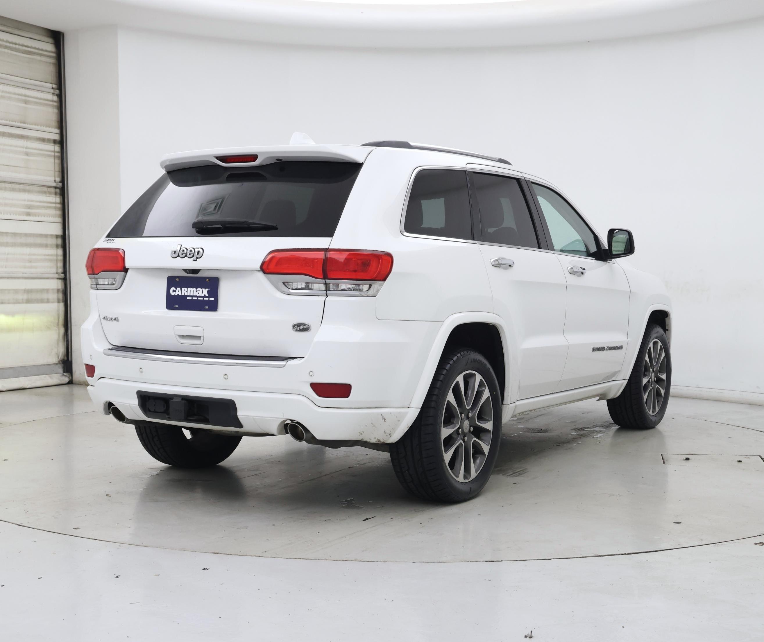 Thumbnail: 2018 Jeep Grand Cherokee - 8