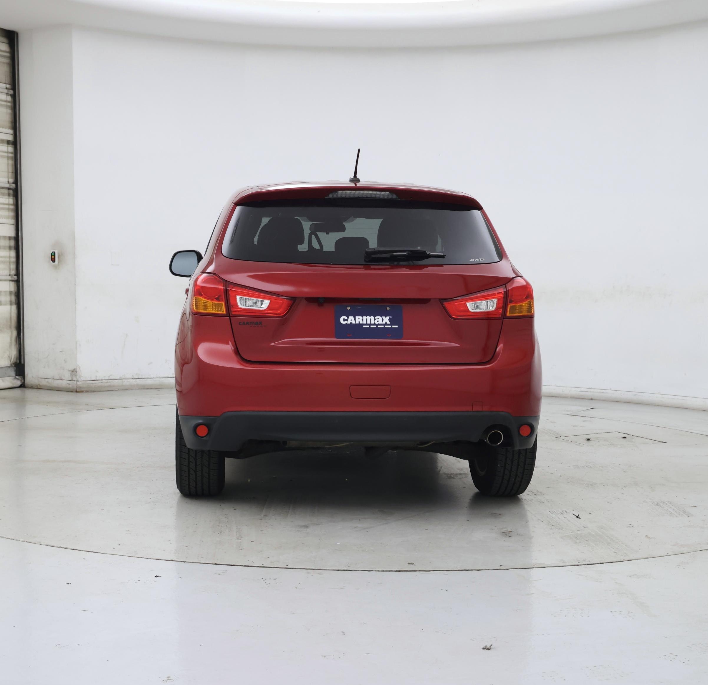 Thumbnail: 2015 Mitsubishi Outlander Sport - 6