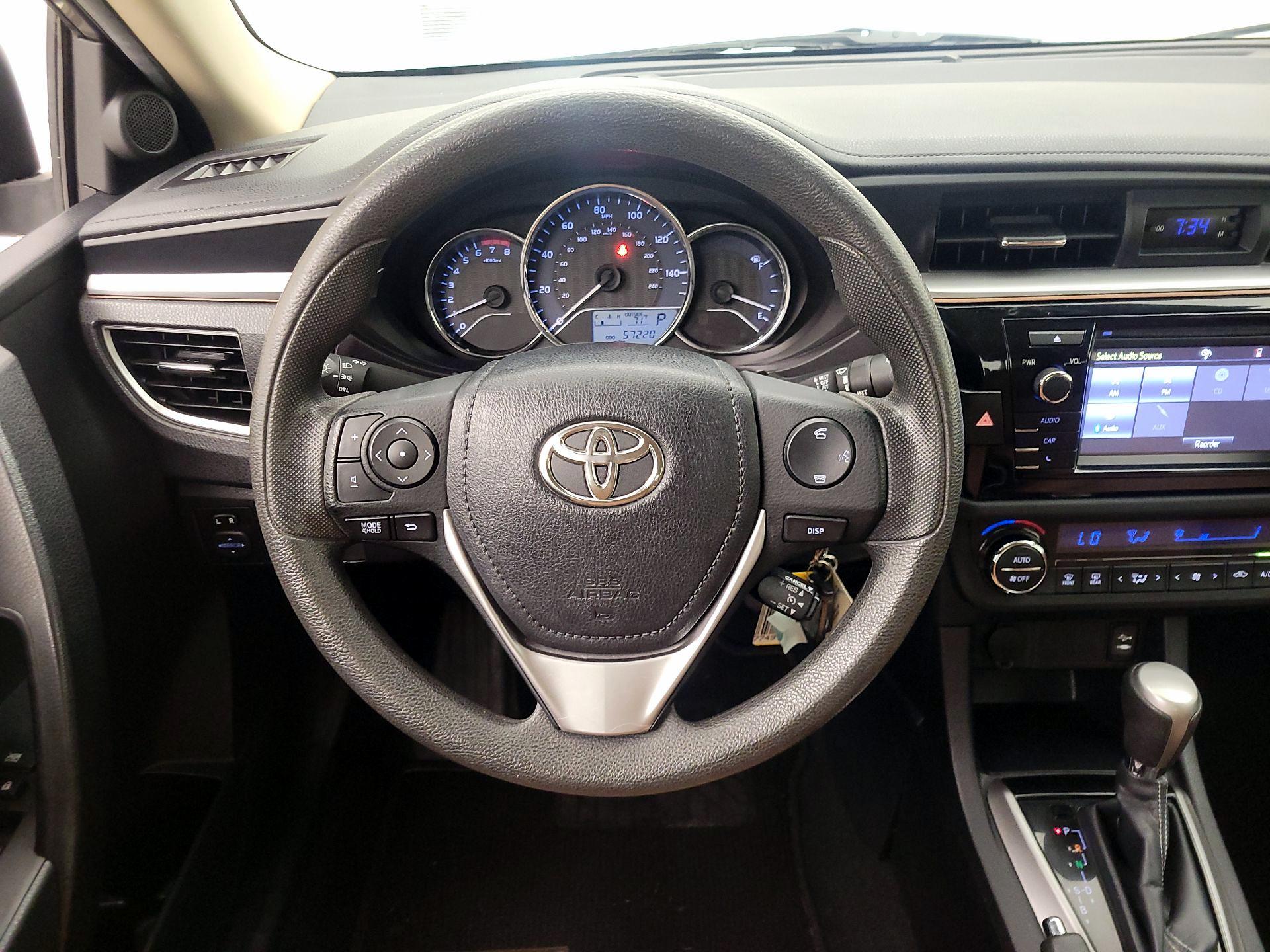 Thumbnail: 2014 Toyota Corolla - 10