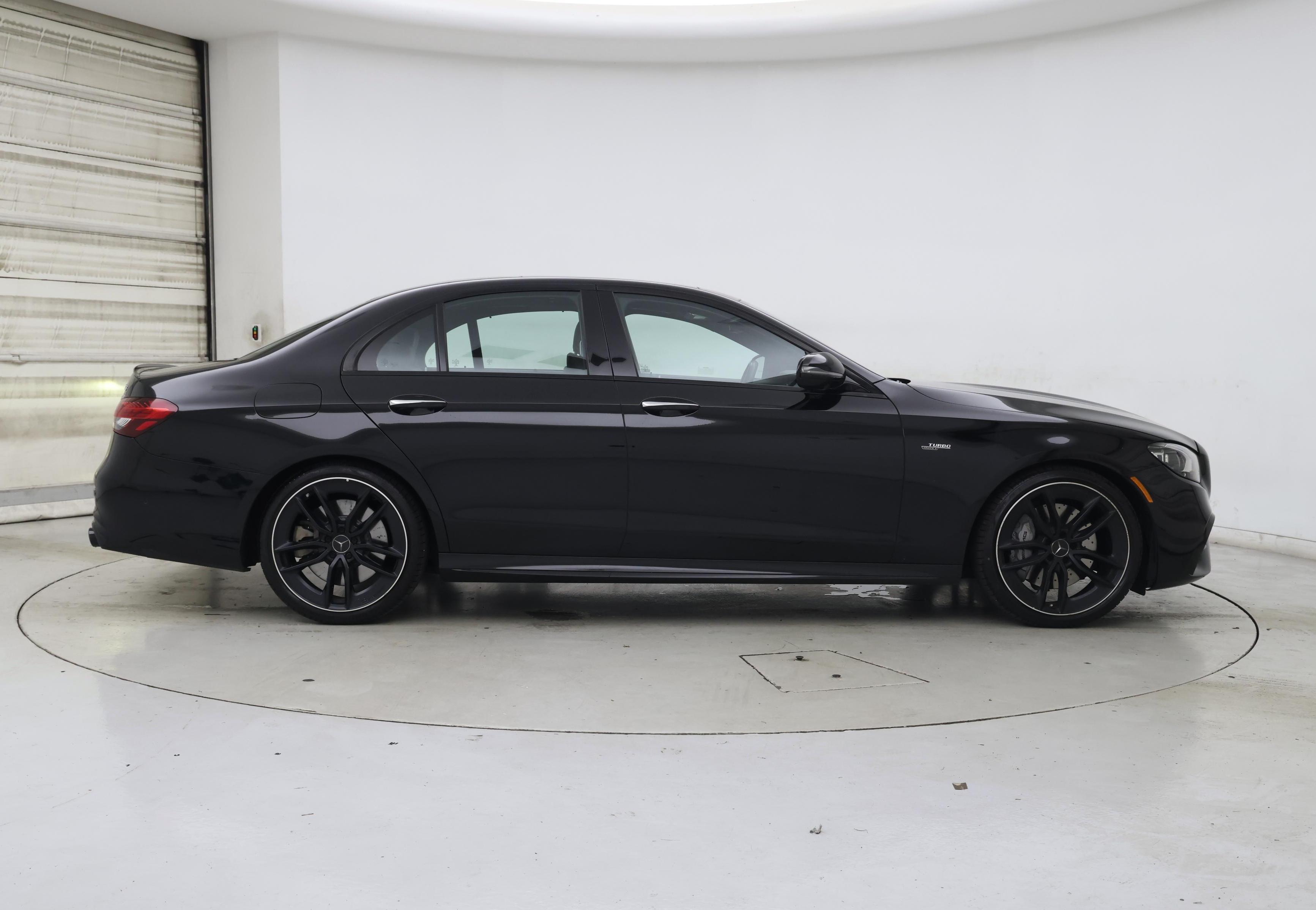 Thumbnail: 2021 Mercedes-Benz E-Class - 7