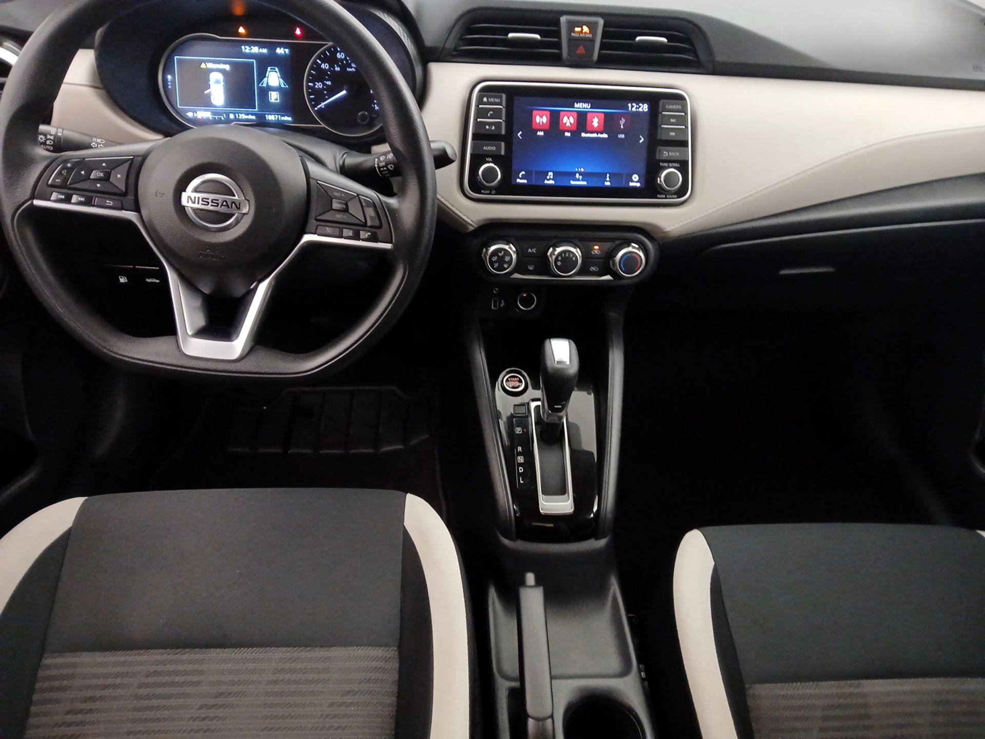 Thumbnail: 2021 Nissan Versa - 9