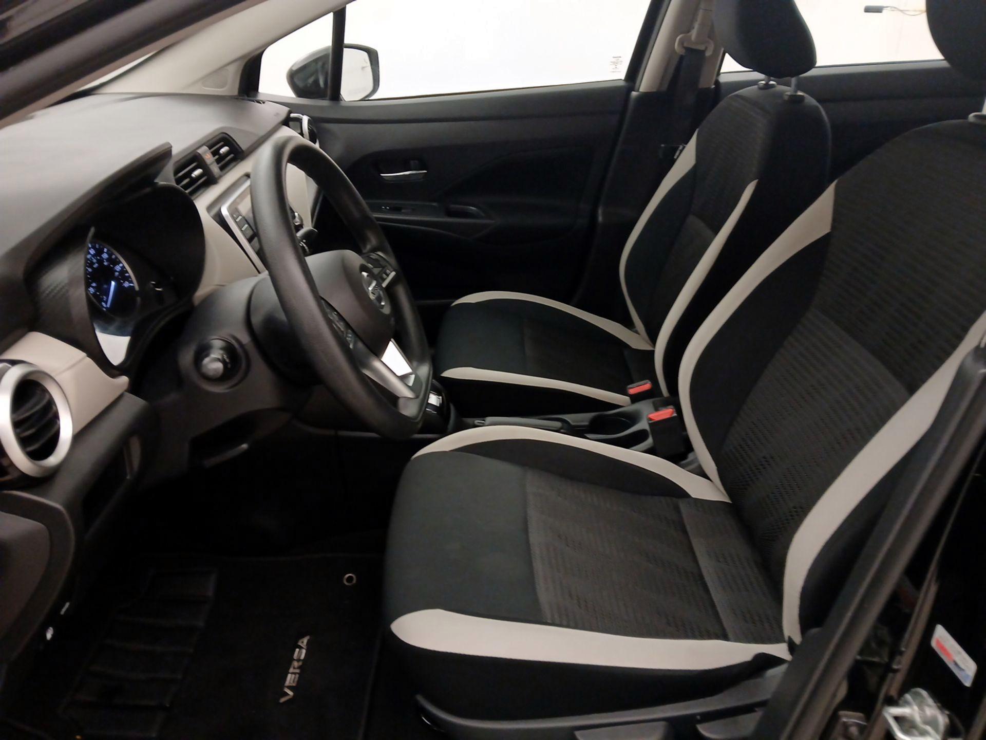 Thumbnail: 2021 Nissan Versa - 11