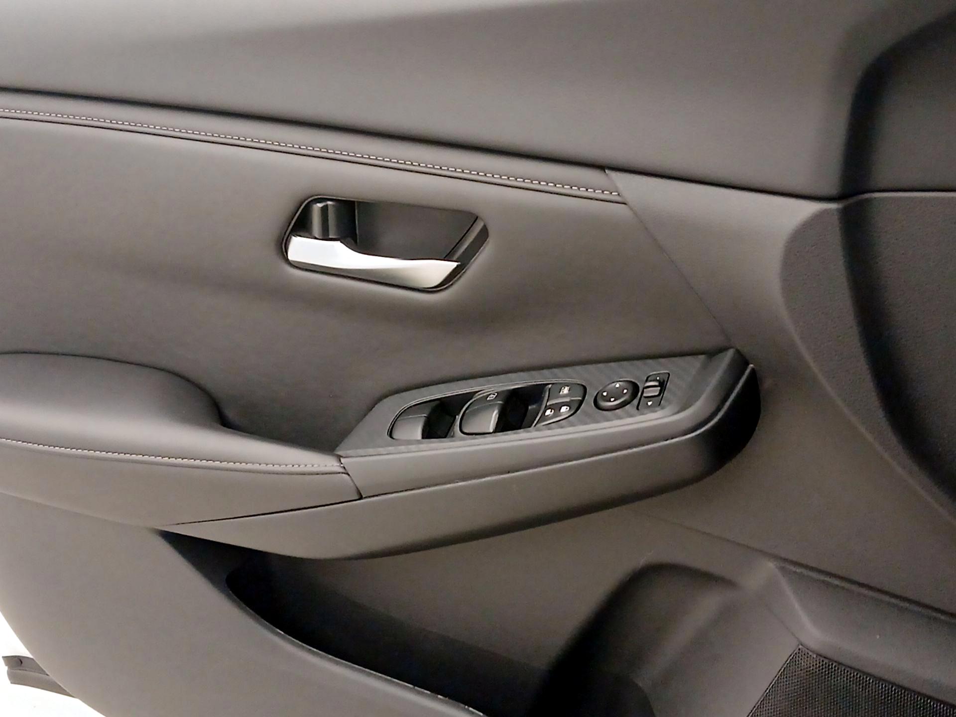 Thumbnail: 2024 Nissan Sentra - 12