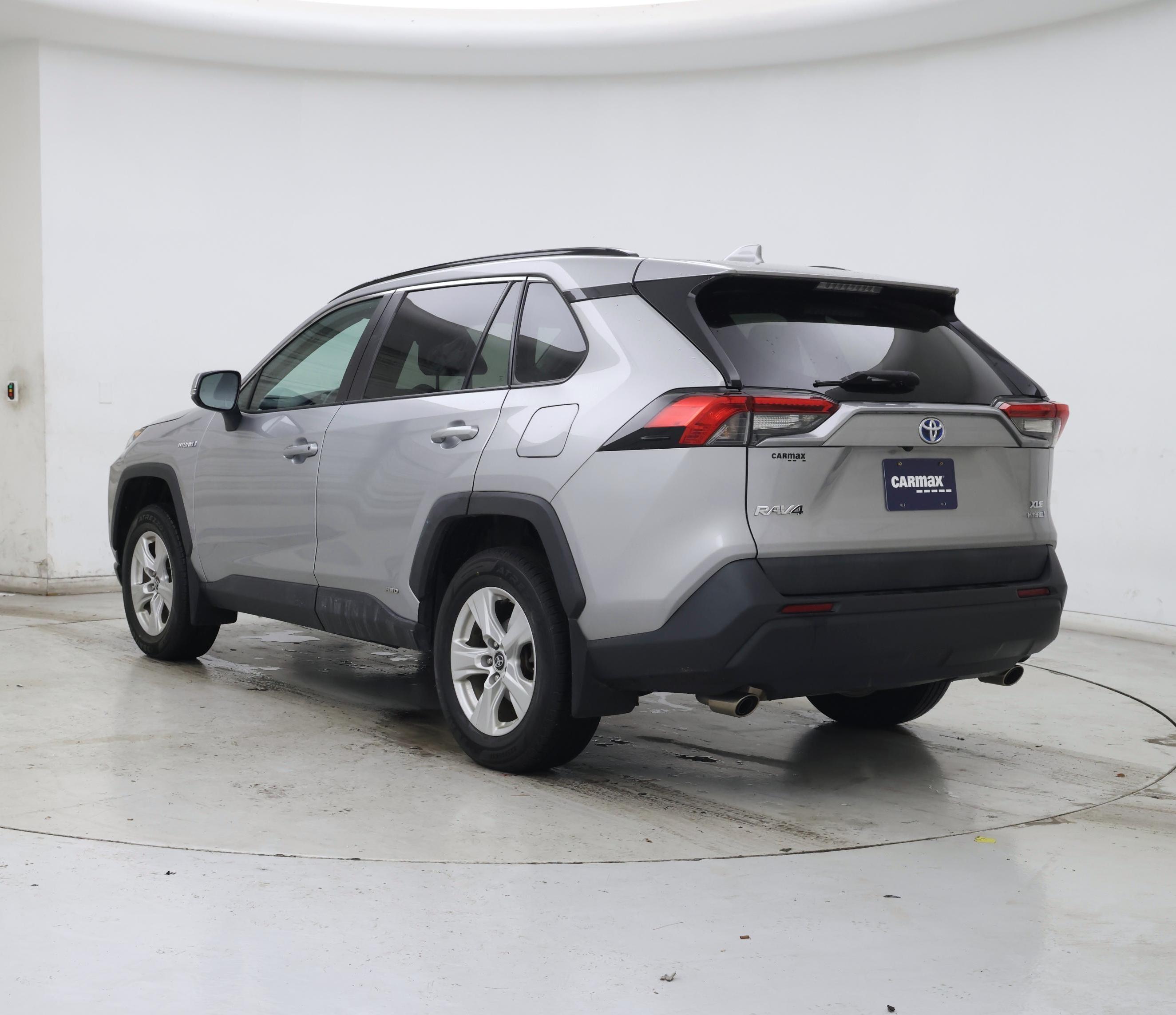 Thumbnail: 2020 Toyota RAV4 - 2