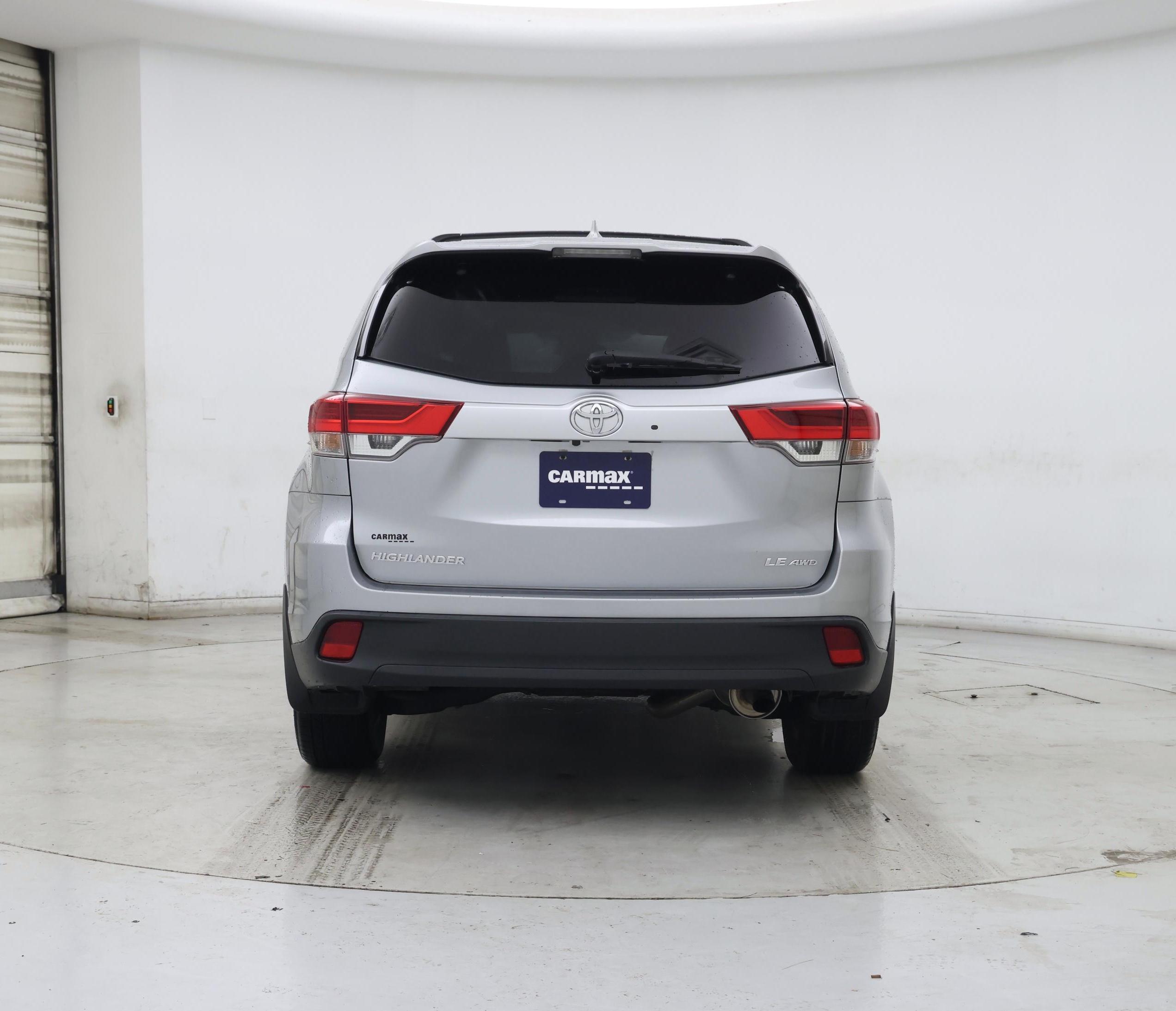 Thumbnail: 2017 Toyota Highlander - 6