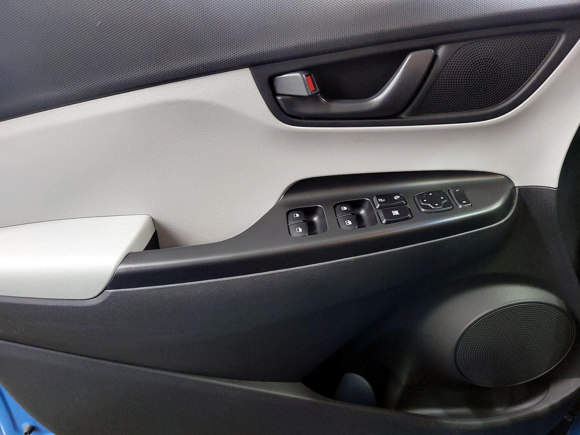 Thumbnail: 2023 Hyundai Kona - 12